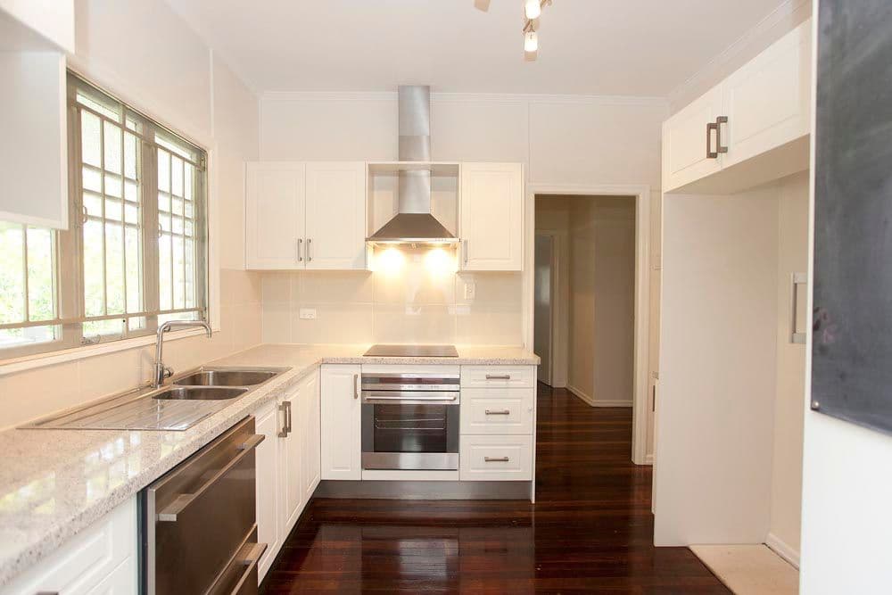 103 Creek Road, MOUNT GRAVATT EAST QLD 4122, Mount Gravatt East - Image 1
