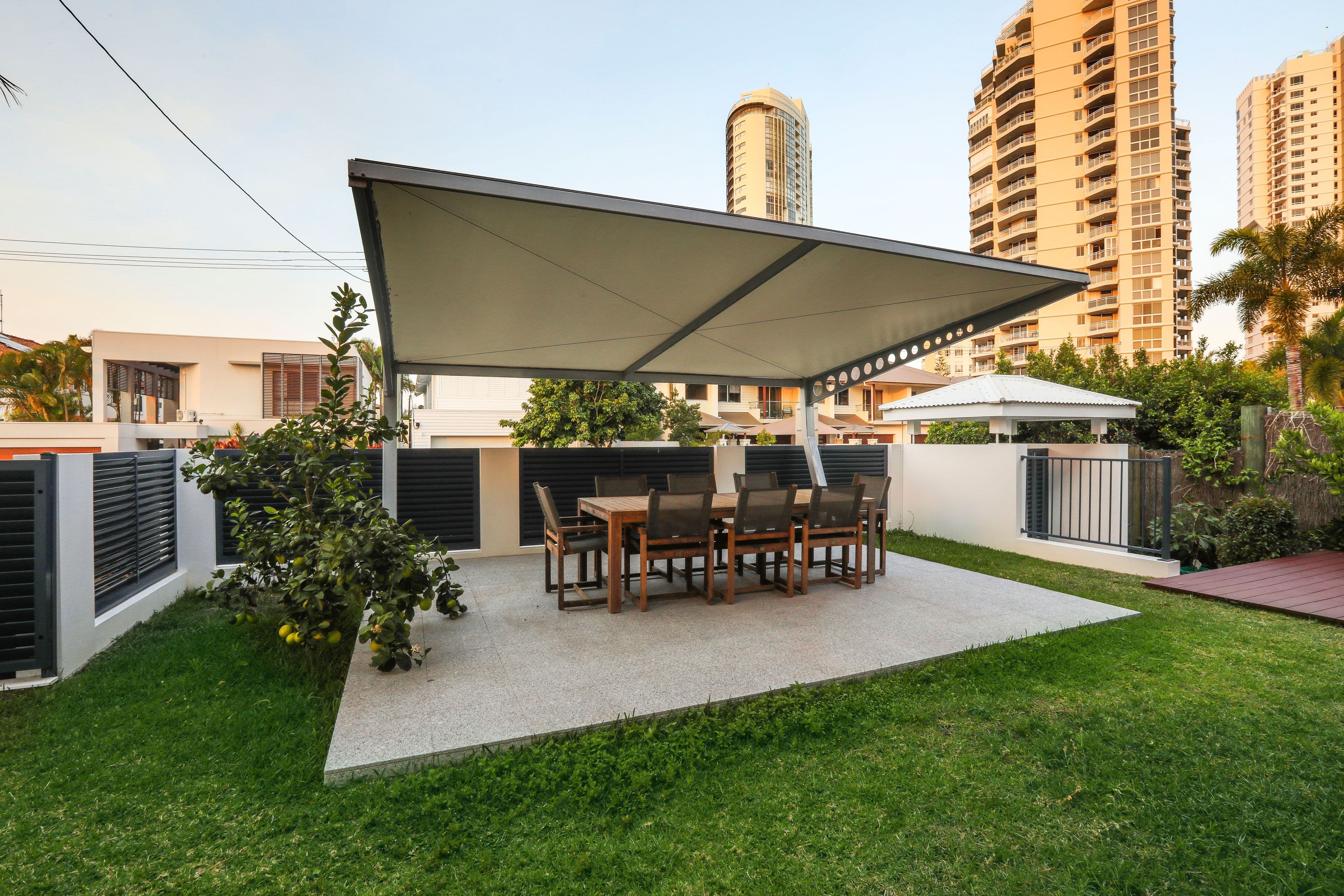 30 Hughes Avenue, Main Beach QLD 4217, Main Beach - Thumbnail 6