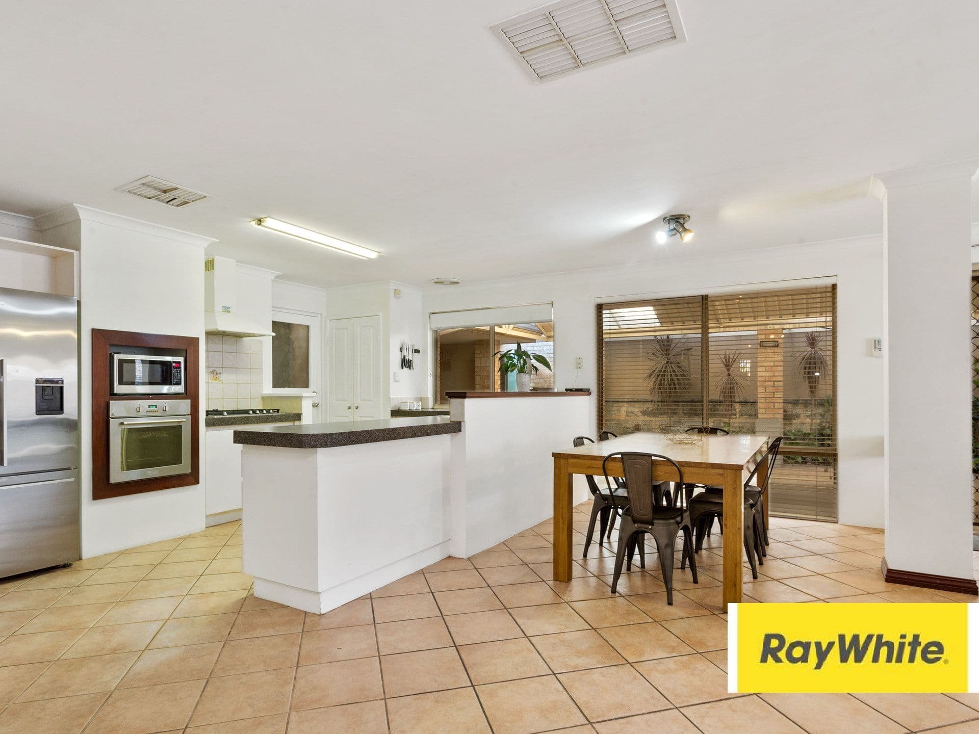 19 Regent Court, Cockburn Central WA 6164, Cockburn Central - Image 1