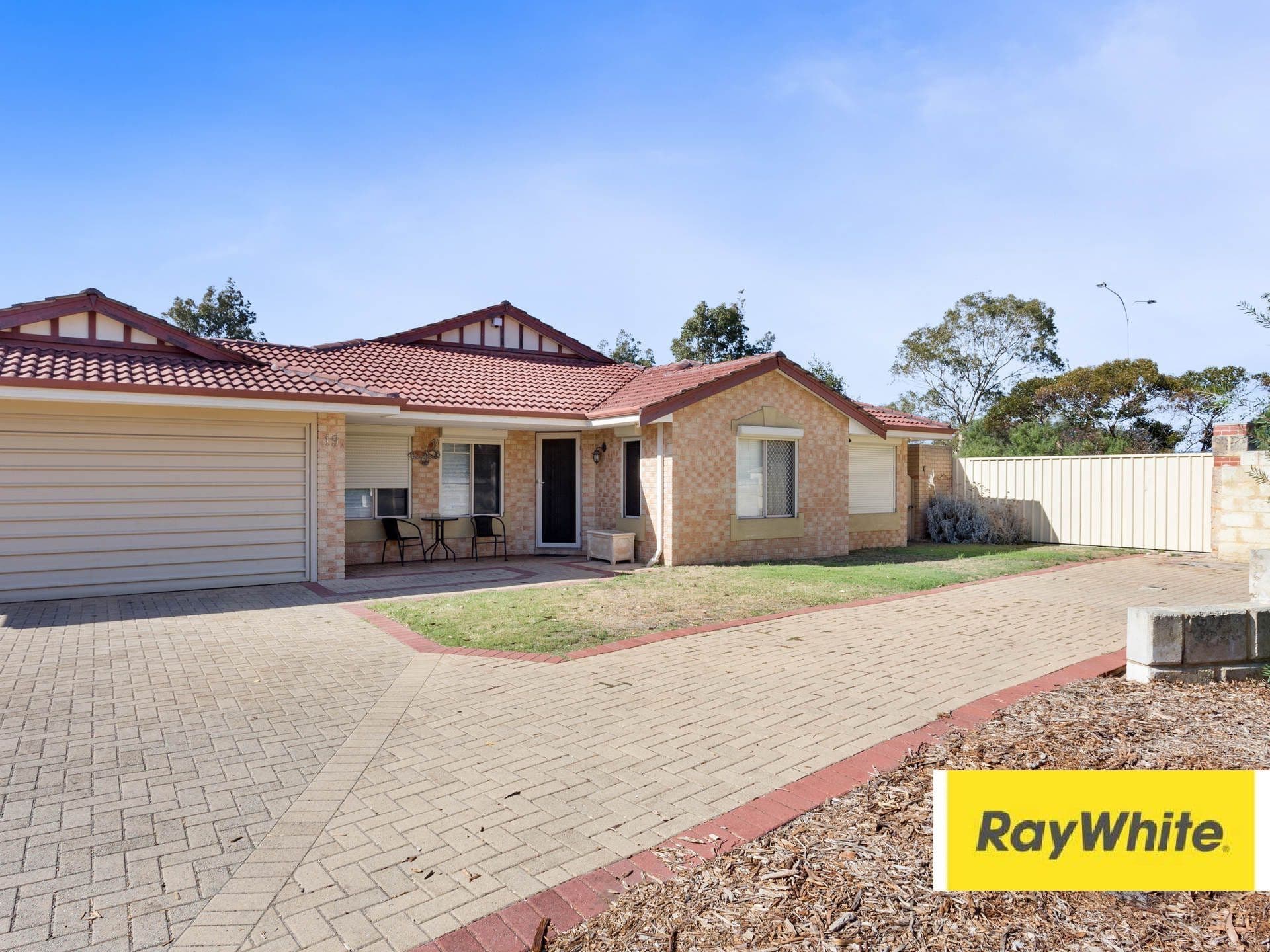 19 Regent Court, Cockburn Central WA 6164, Cockburn Central - Thumbnail 2