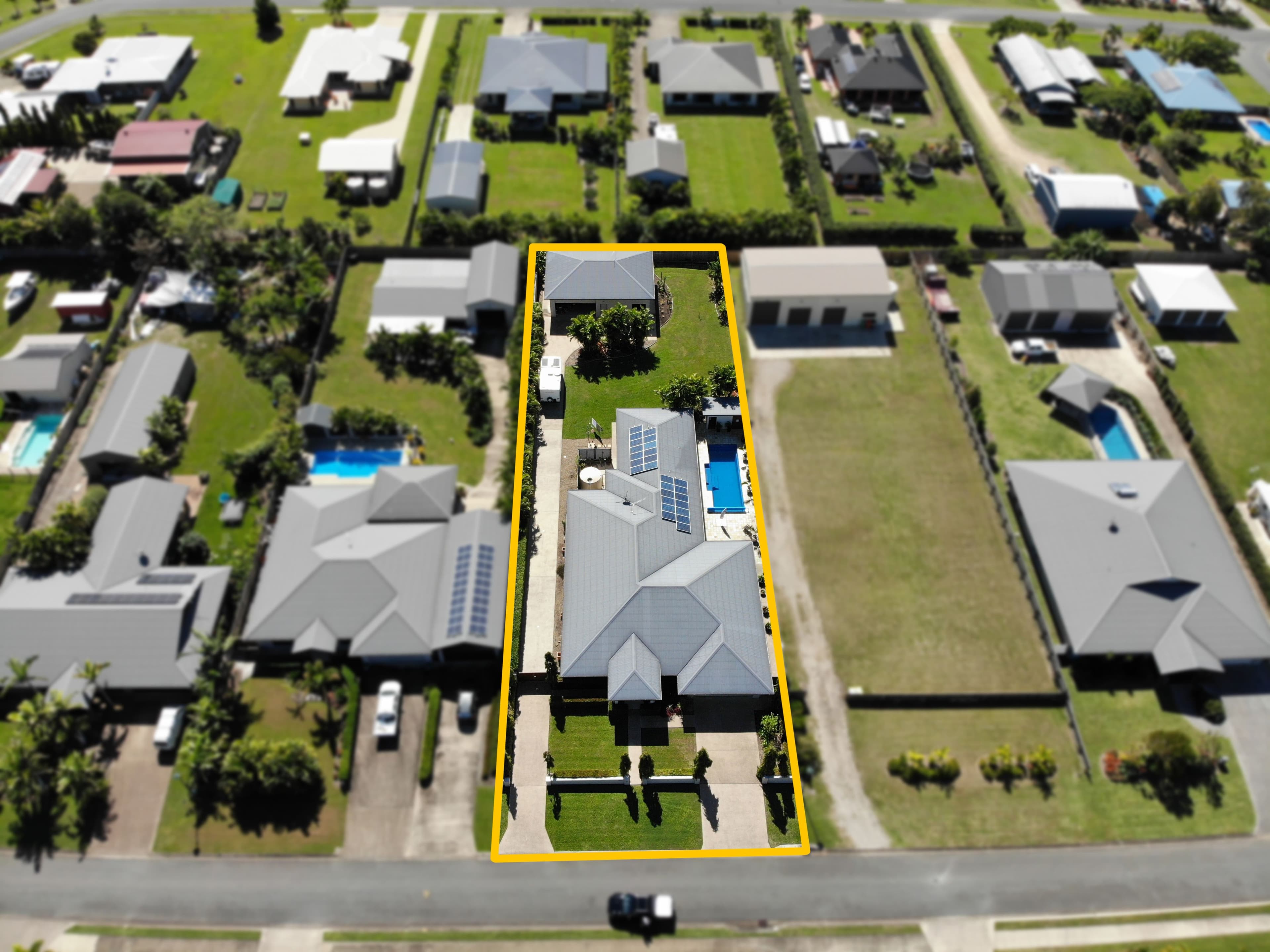 11 Henderson Street, Cannonvale QLD 4802, Cannonvale - Image 1