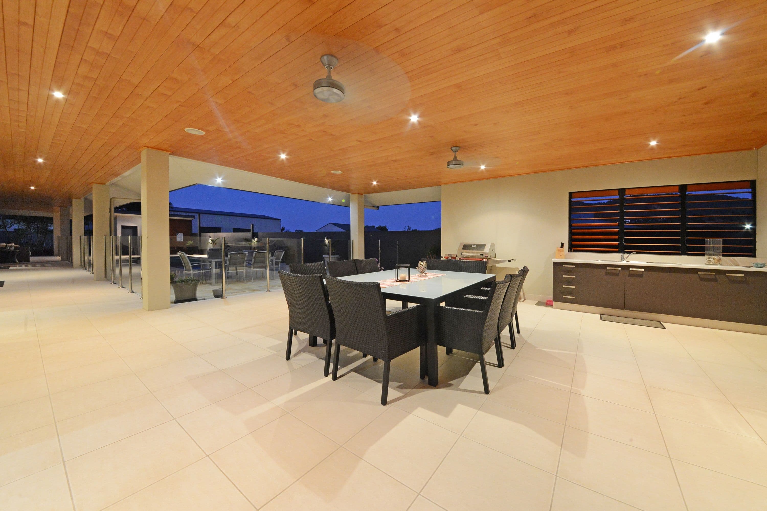 11 Henderson Street, Cannonvale QLD 4802, Cannonvale - Thumbnail 5