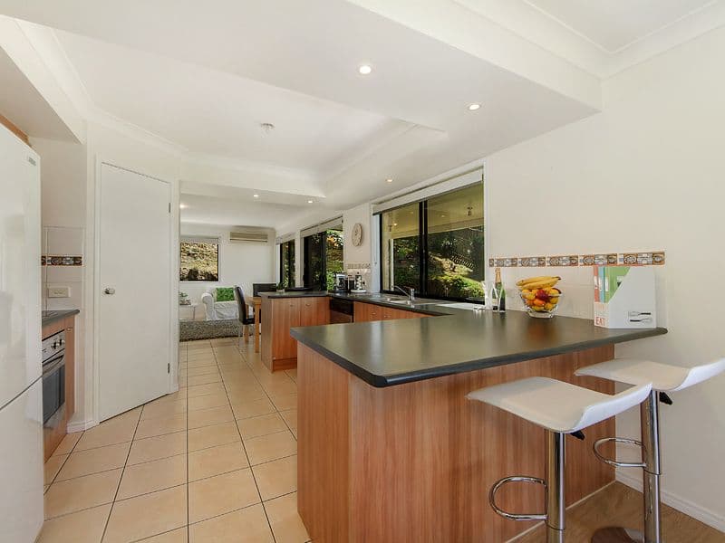 14 Clipperton Chase, Pacific Pines QLD 4211, Pacific Pines - Thumbnail 6