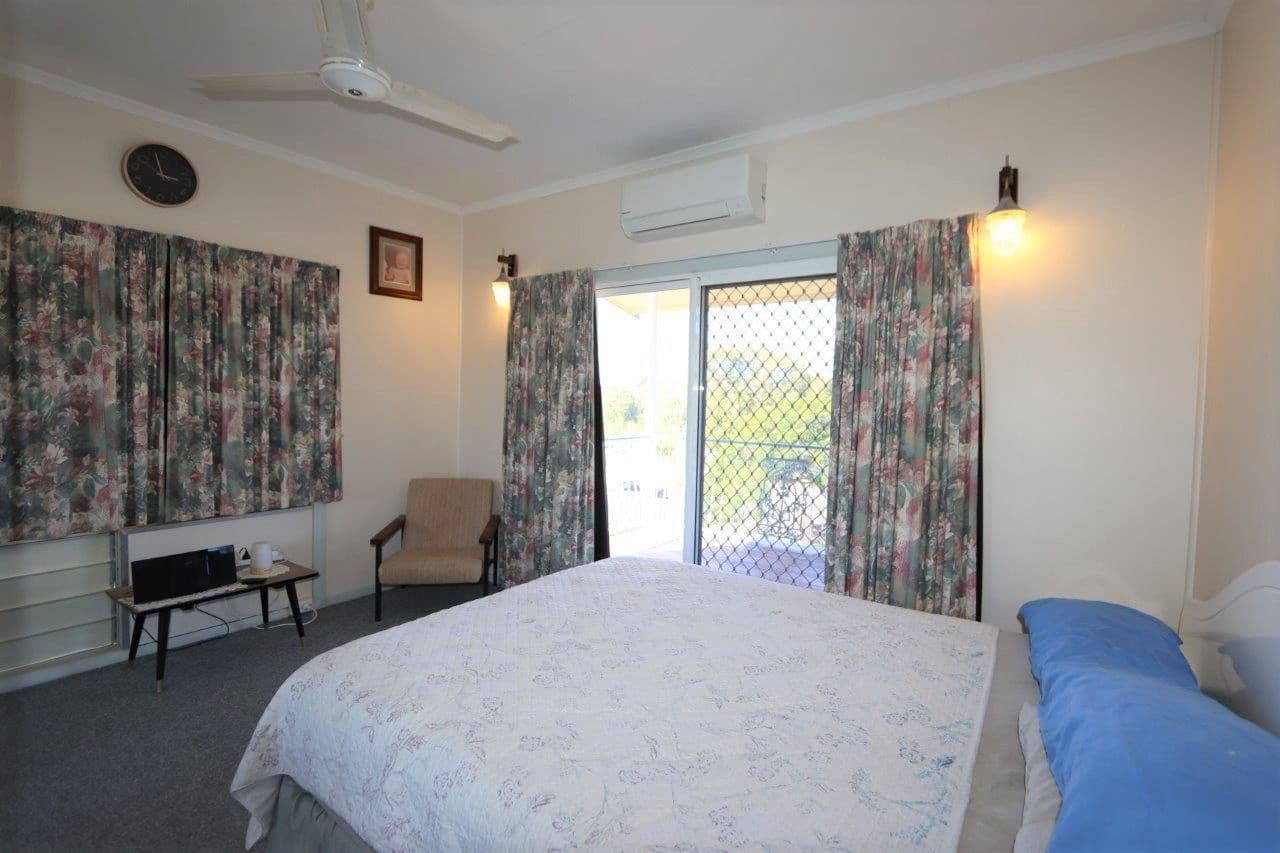 8 School Street, CHARTERS TOWERS CITY QLD 4820, Charters Towers City - Thumbnail 6