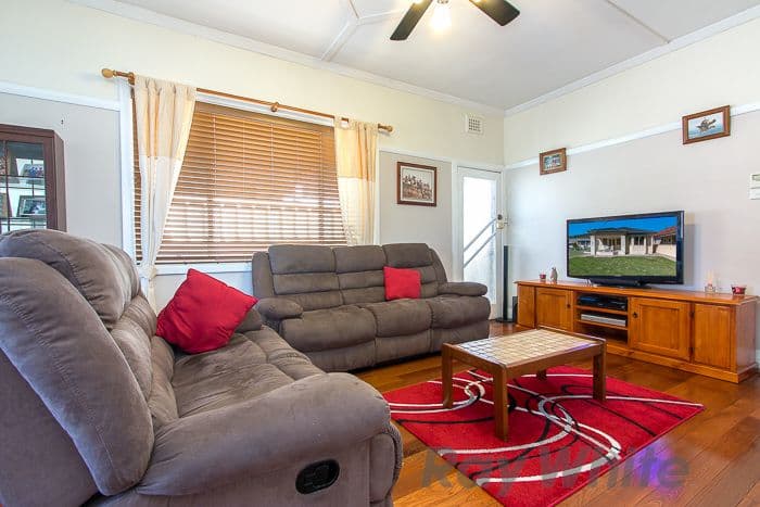 18 Turton Road, Waratah - Thumbnail 2