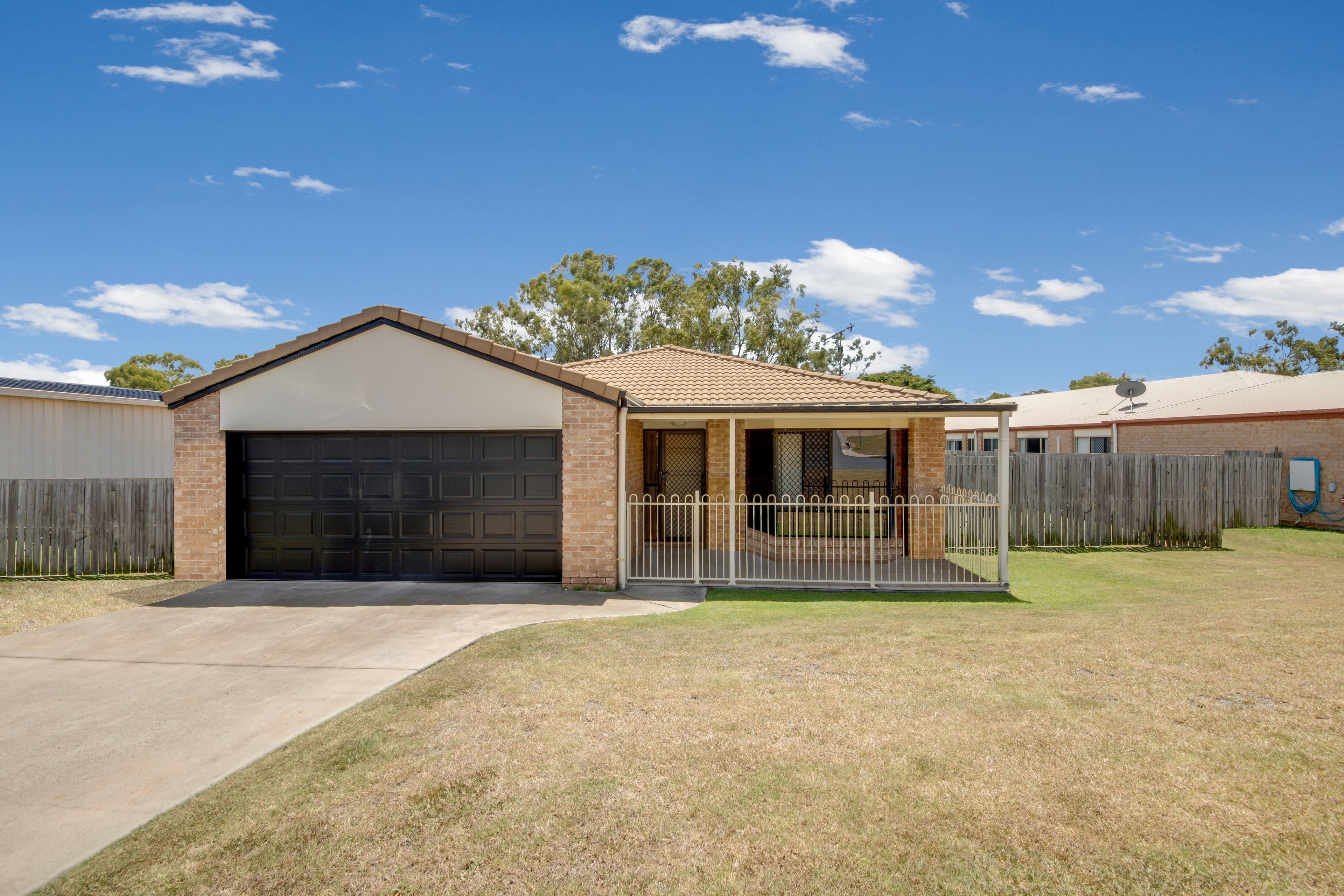 6 Dean Street, Glen Eden QLD 4680, Glen Eden - Thumbnail 2