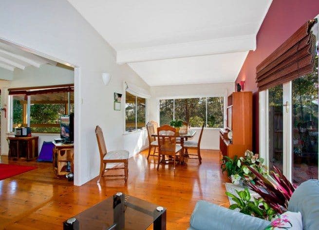 139 Lake Shore Drive, North Avoca - Thumbnail 2