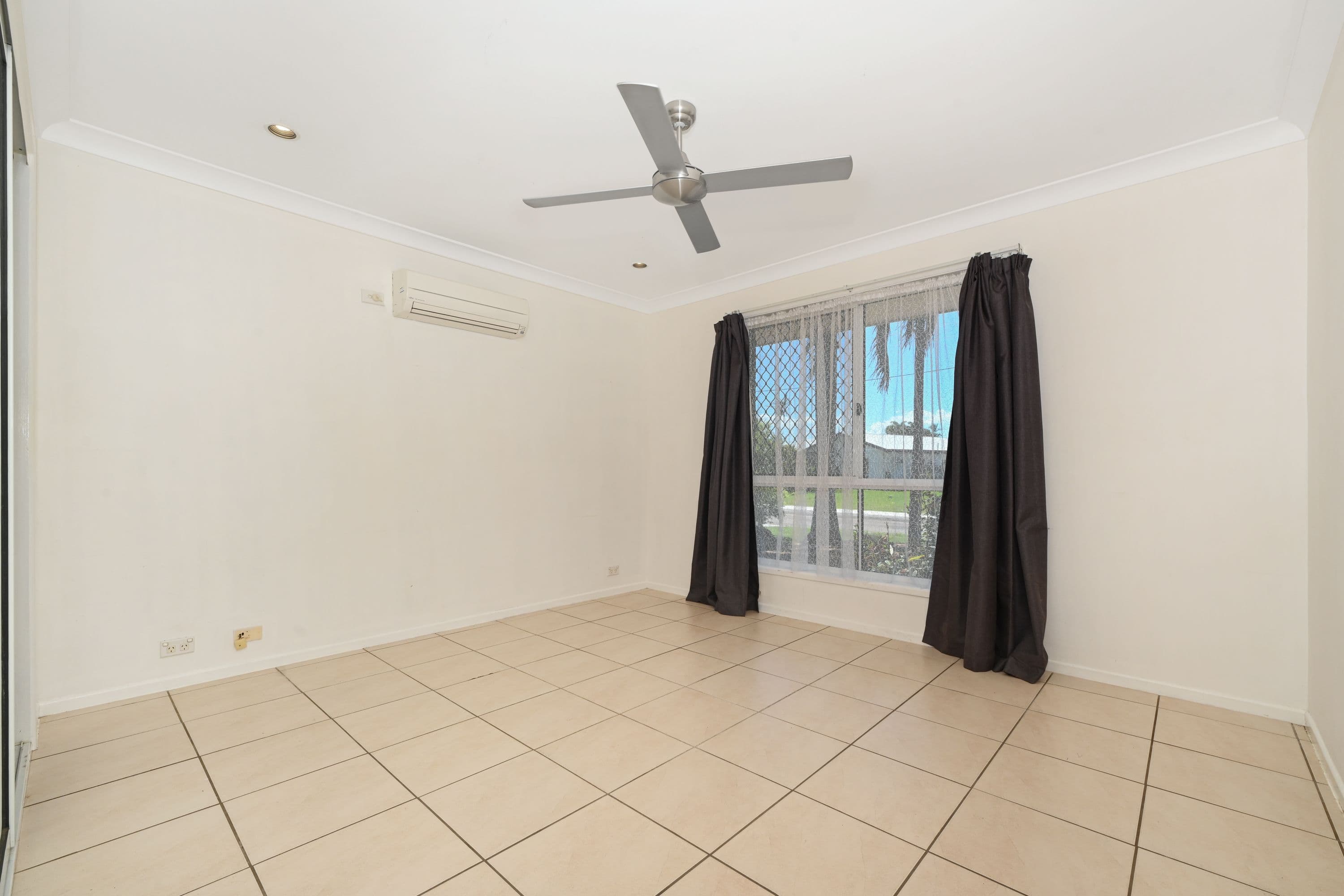 61 Glenrock Drive, Rasmussen QLD 4815, Rasmussen - Thumbnail 5