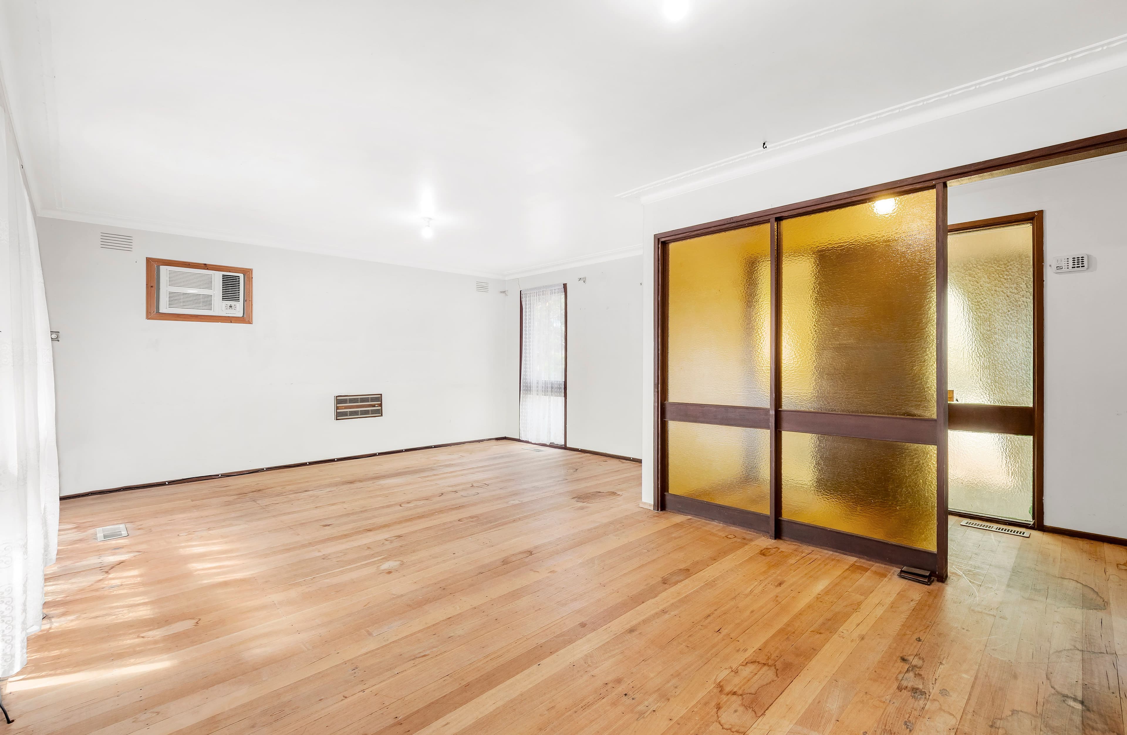 38 Roycroft Avenue, Mill Park VIC 3082, Mill Park - Thumbnail 4