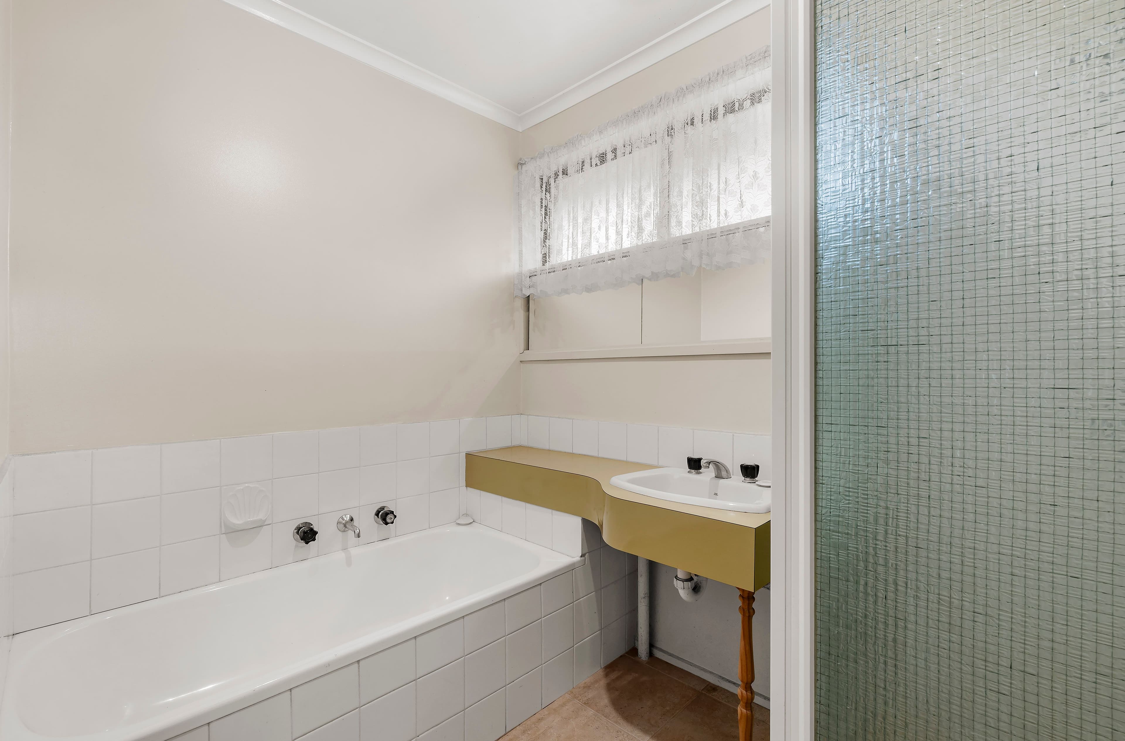 38 Roycroft Avenue, Mill Park VIC 3082, Mill Park - Thumbnail 6