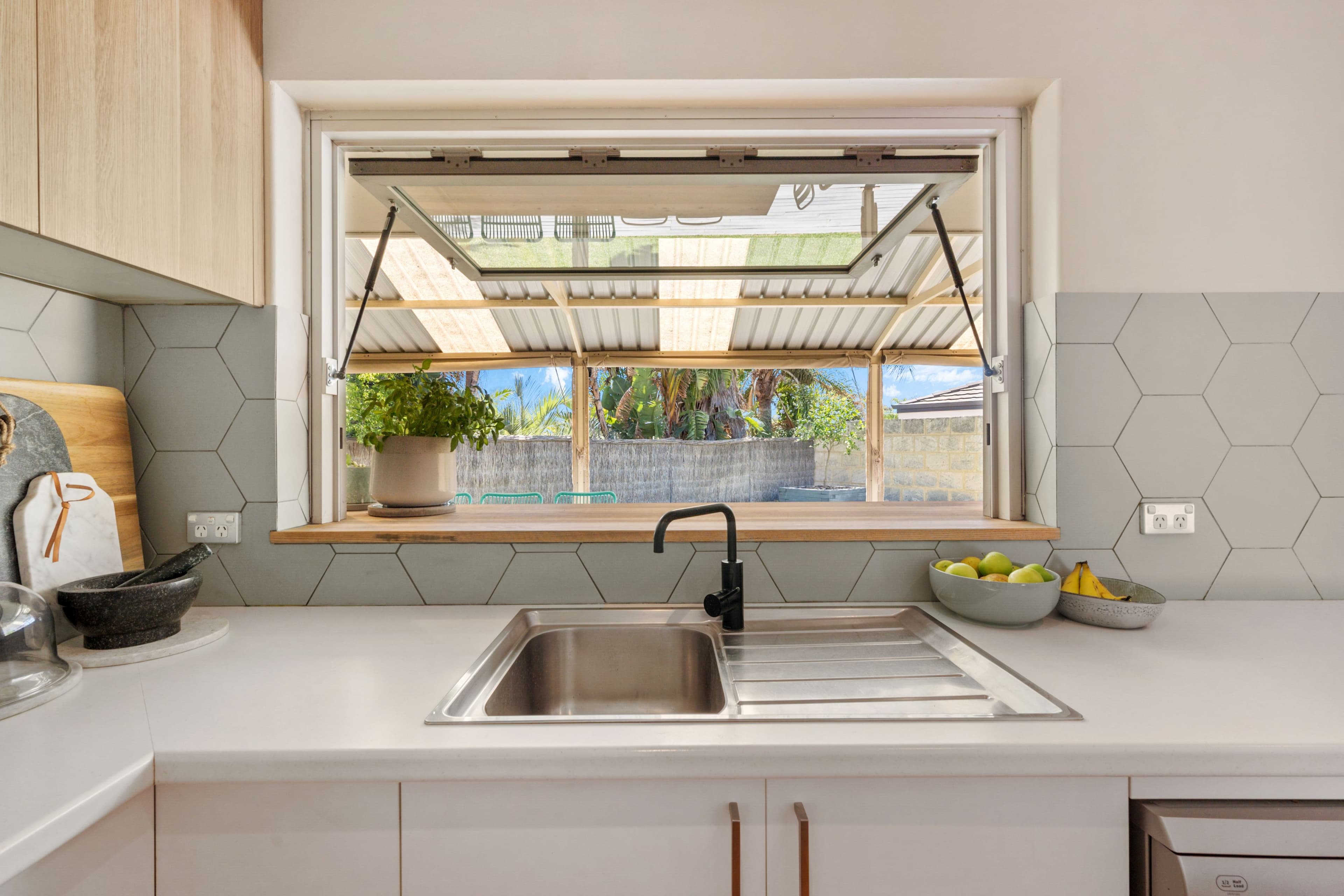 1B Crown Court, Carine WA 6020, Carine - Thumbnail 6