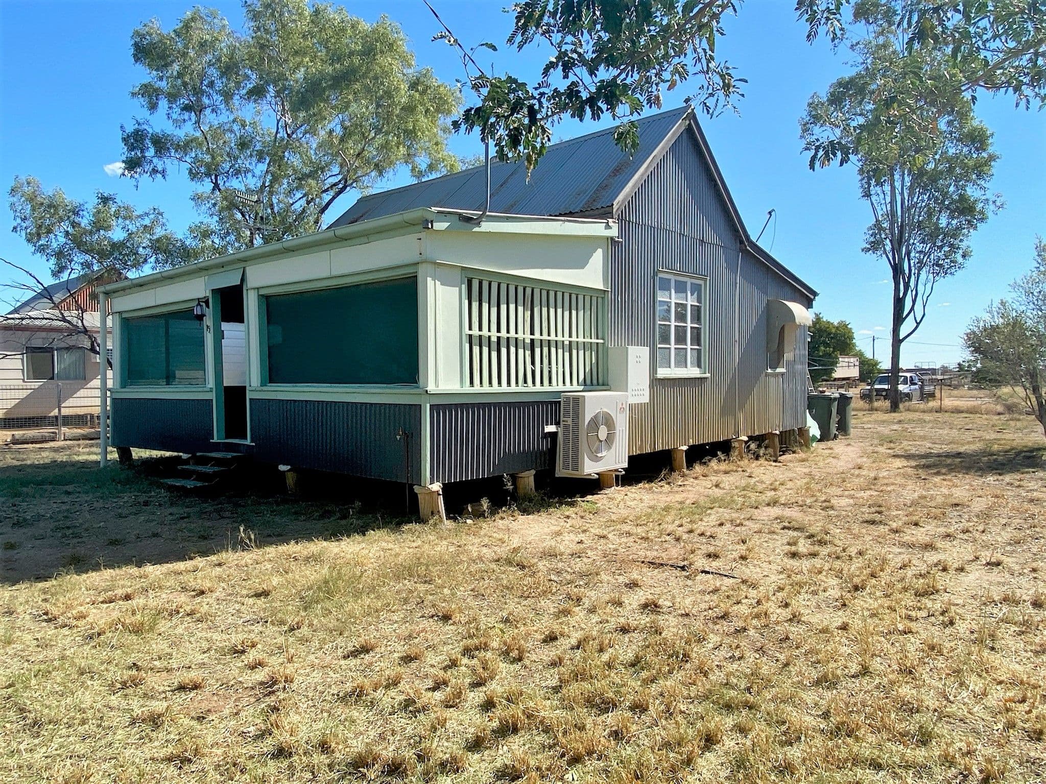 153 Wren Street, Longreach QLD 4730, Longreach - Image 1
