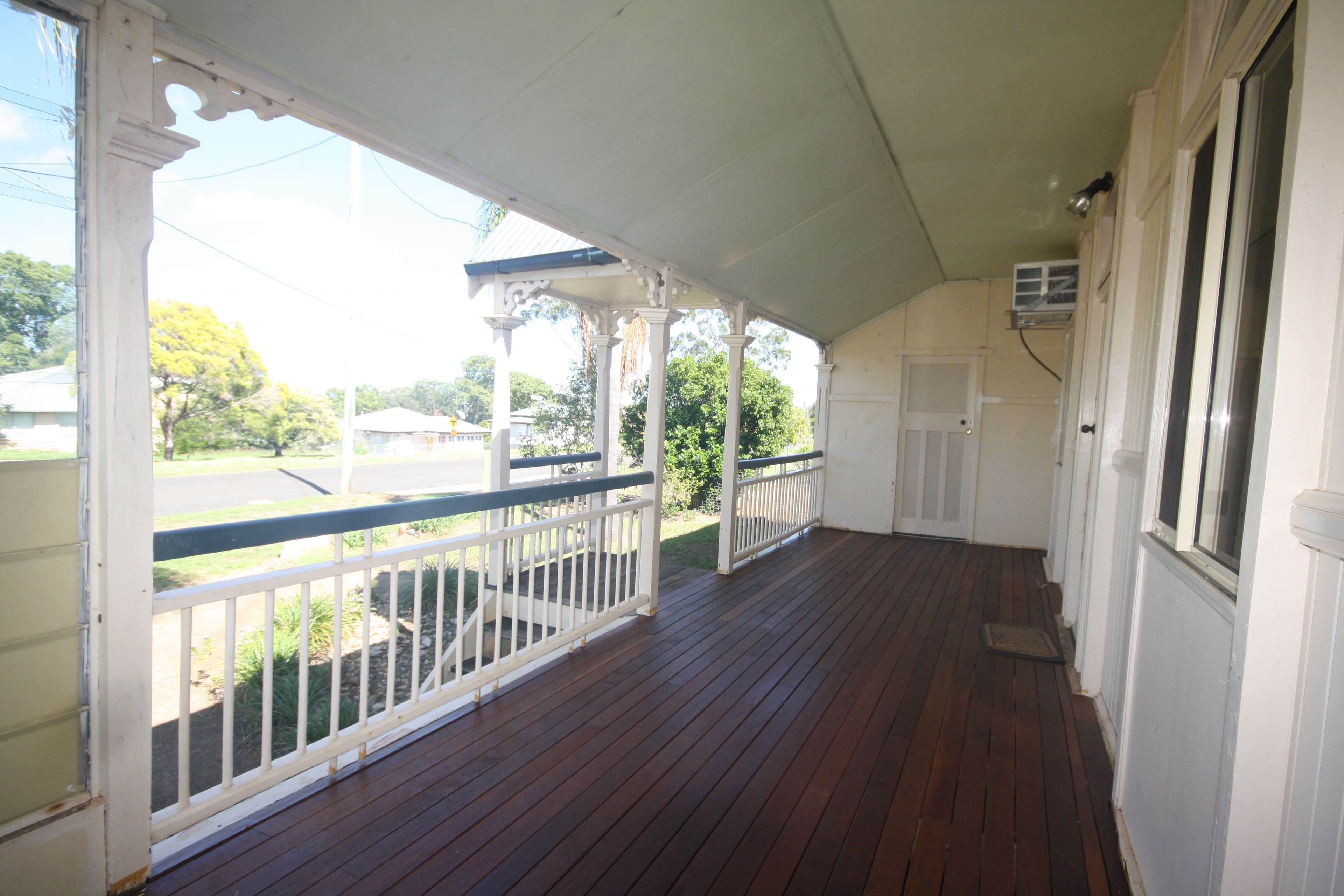 87 Lyons Street, Mundubbera QLD 4626, Mundubbera - Thumbnail 3