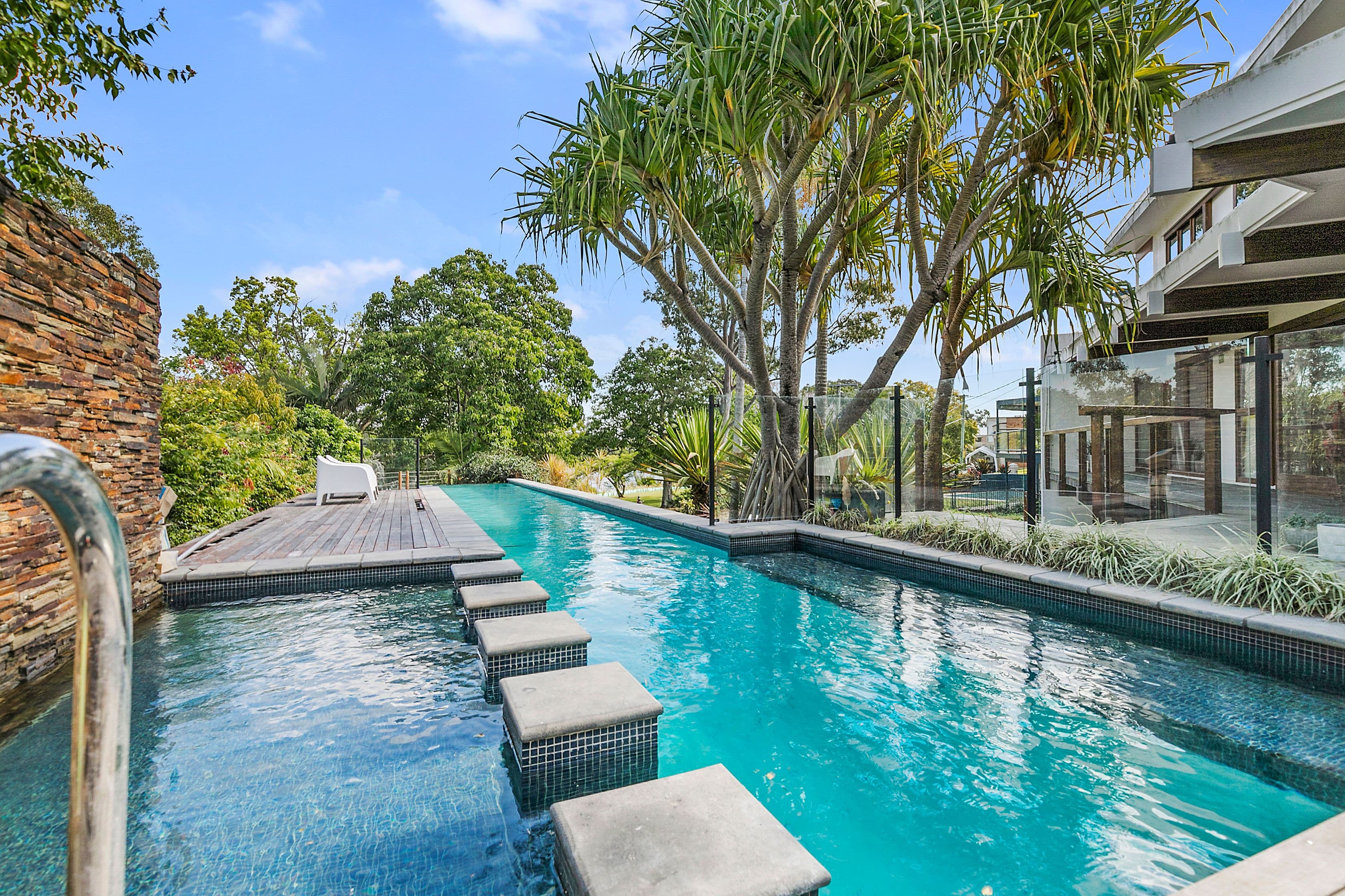 1 Esplanade, Yeronga QLD 4104, Yeronga - Thumbnail 2