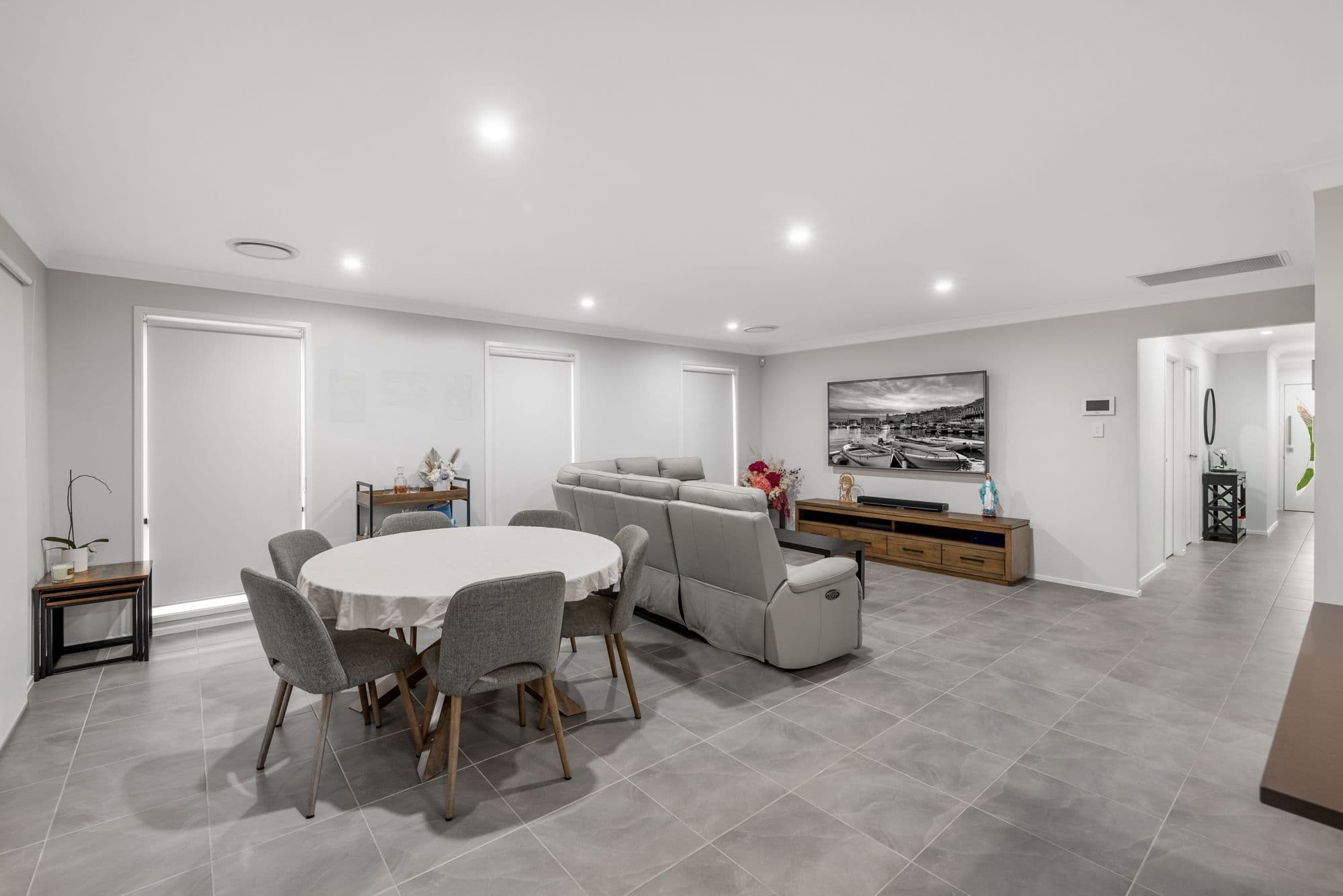 18 Sun Road, Leppington NSW 2179, Leppington - Thumbnail 2