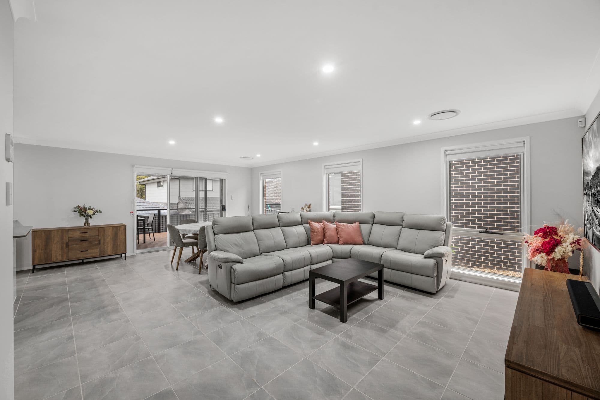 18 Sun Road, Leppington NSW 2179, Leppington - Thumbnail 3