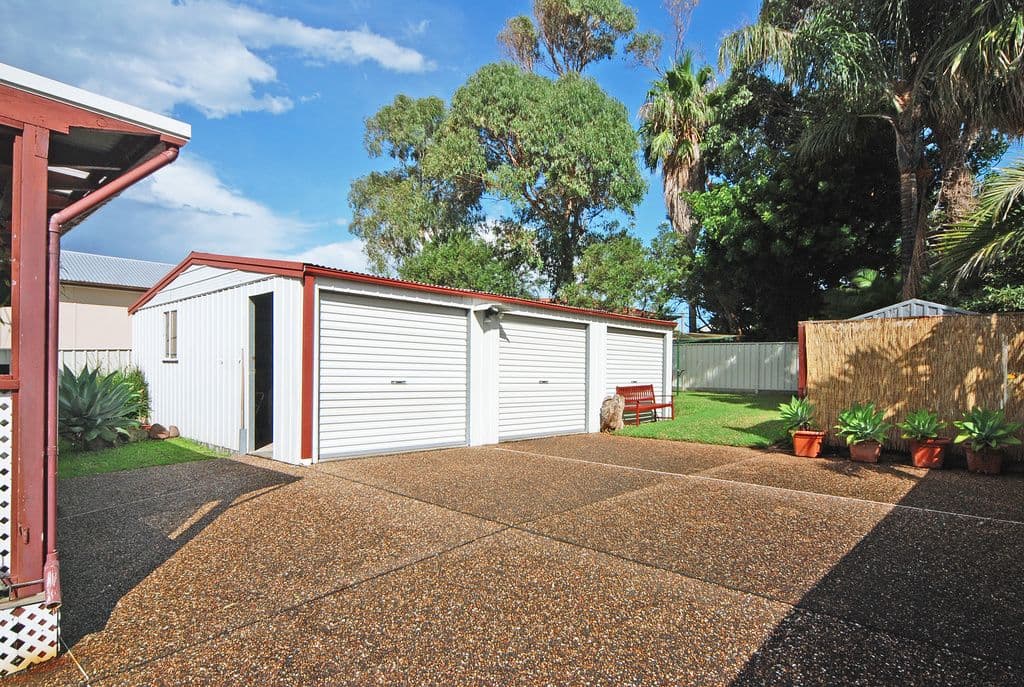 11 Roberts Avenue, BARRACK HEIGHTS NSW 2528, Barrack Heights - Thumbnail 5