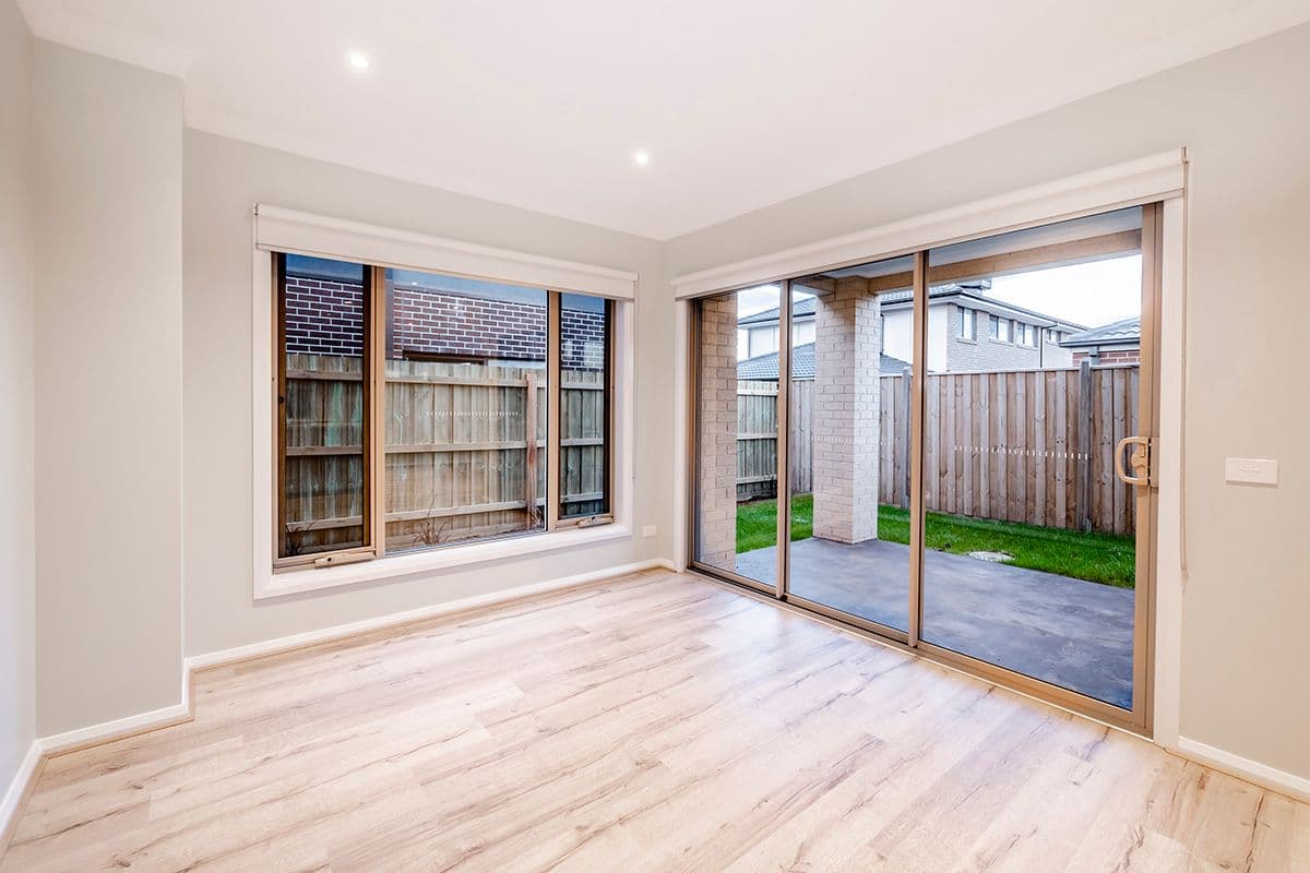 15 Teneriffe Street, Cranbourne North VIC 3977, Cranbourne North - Thumbnail 6