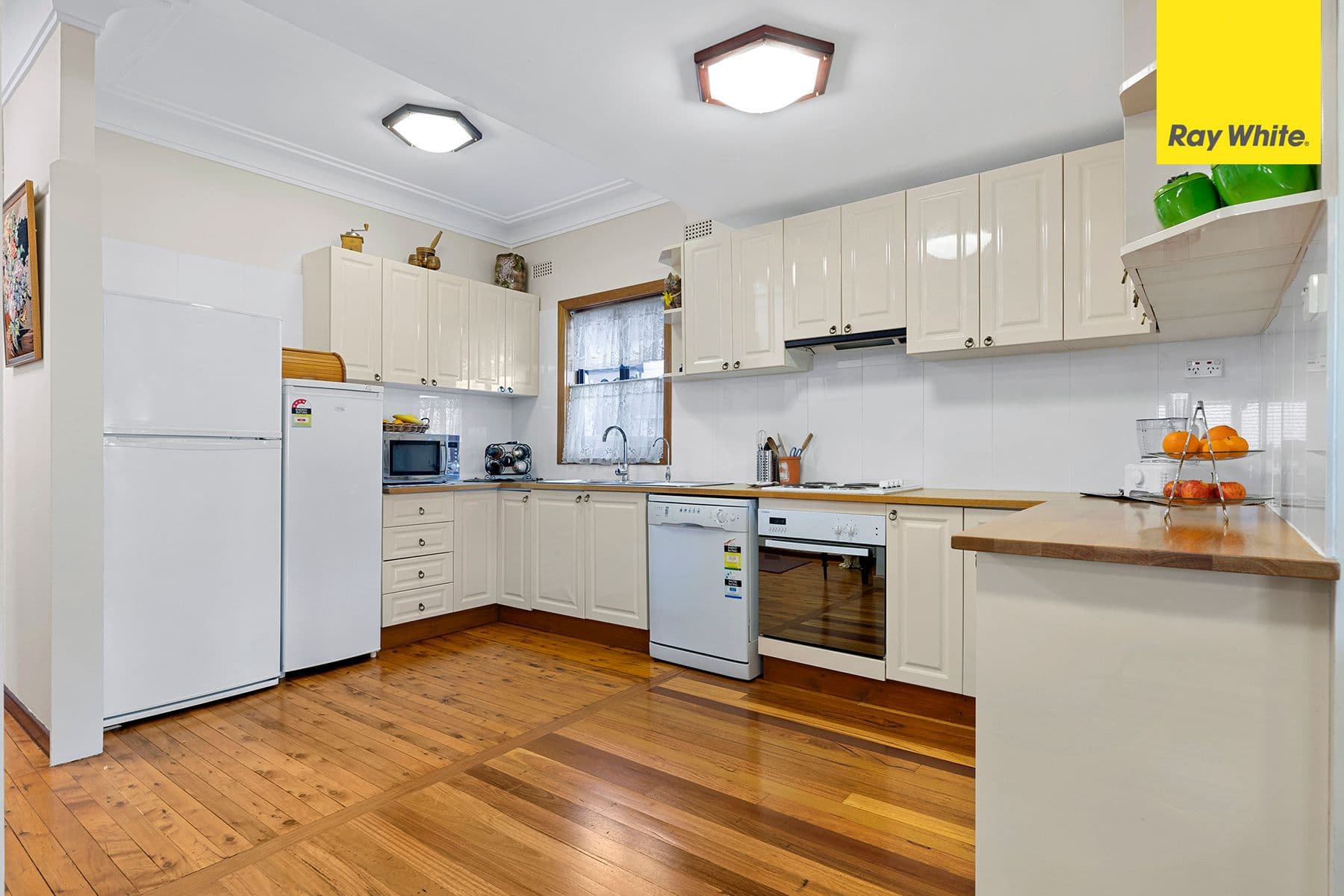 41 Endeavour Road, Georges Hall NSW 2198, Georges Hall - Thumbnail 5