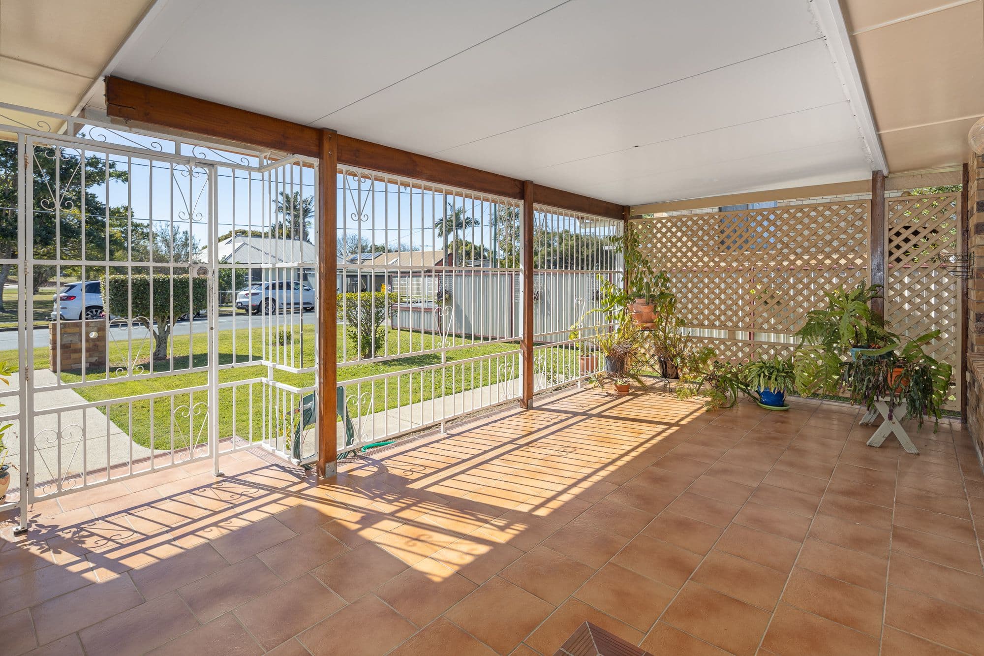 23 Plume Street, Redcliffe QLD 4020, Redcliffe - Thumbnail 3