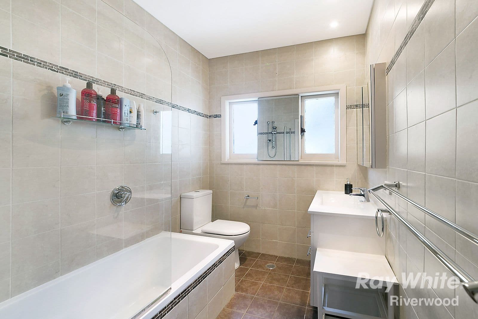 5 Larkhill Avenue, Riverwood - Thumbnail 2