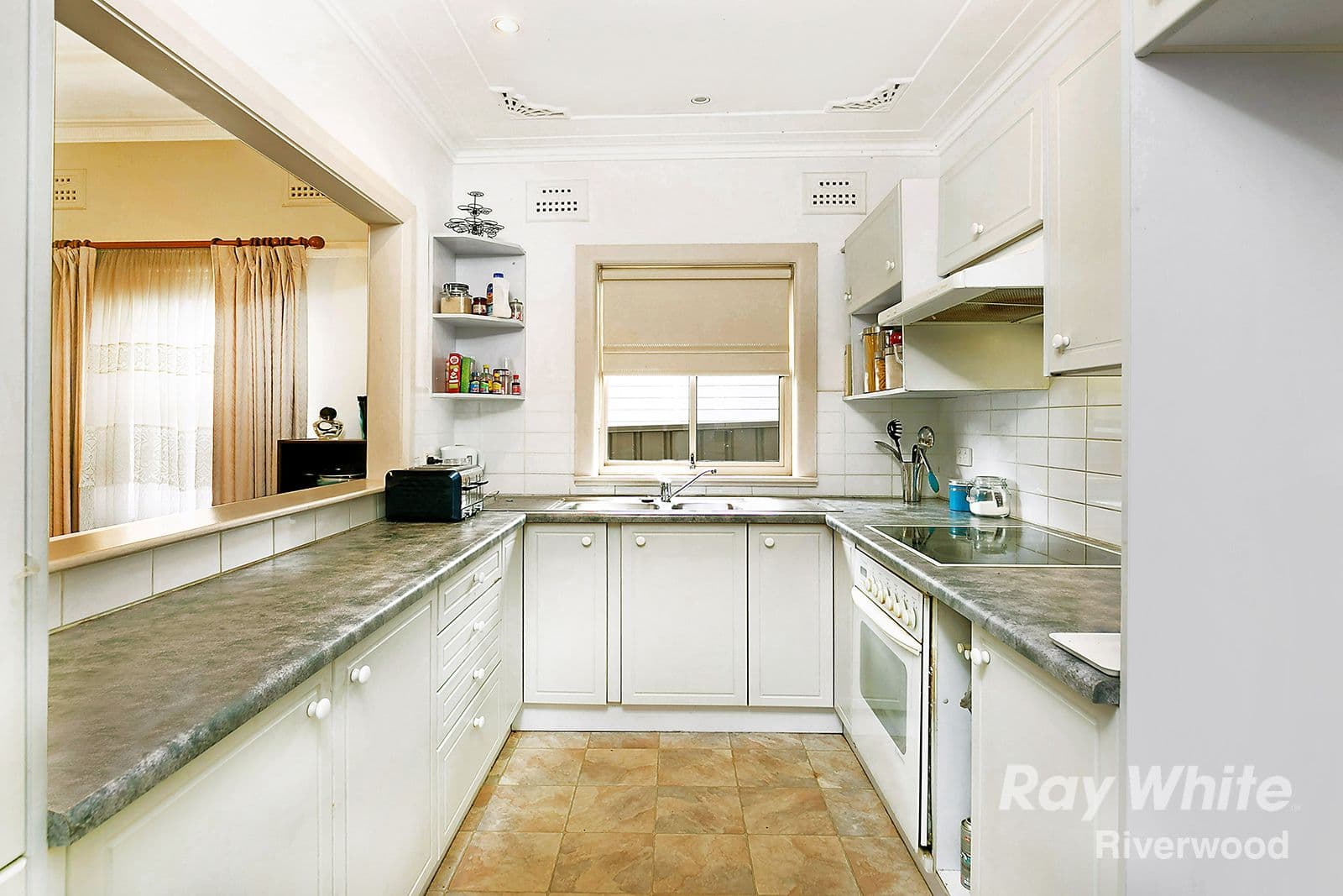 5 Larkhill Avenue, Riverwood - Thumbnail 4