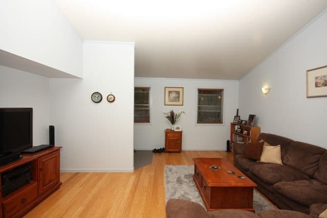 30 Joyce Road, Smiths Gully, Smiths Gully - Thumbnail 3