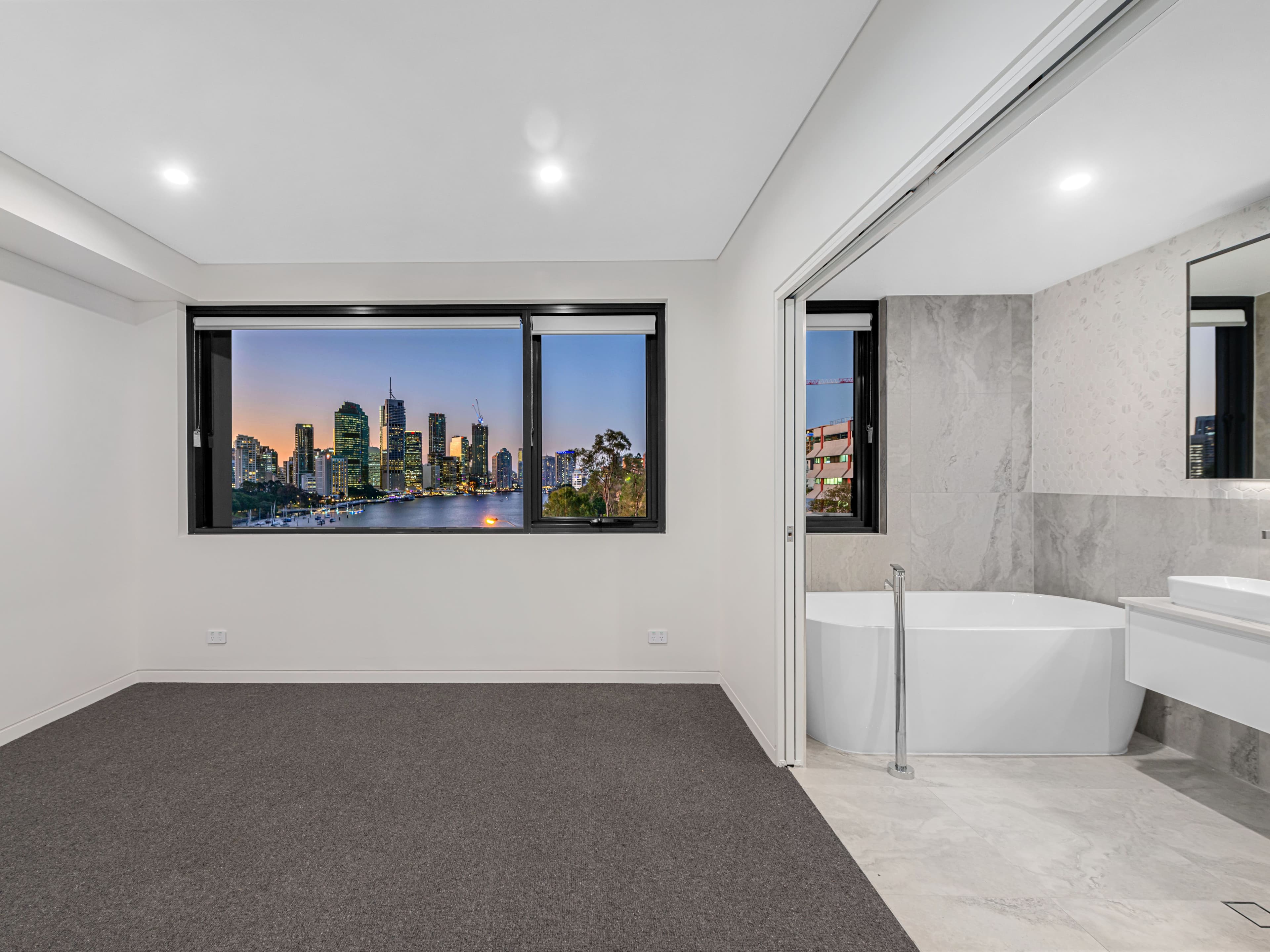 98 River Terrace, Kangaroo Point QLD 4169, Kangaroo Point - Thumbnail 5