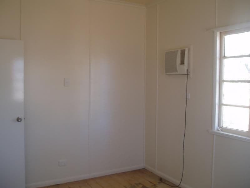 222 Alfred Street, CHARLEVILLE QLD 4470, Charleville - Thumbnail 5