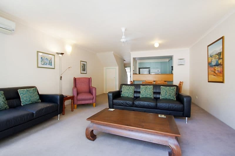 16 'Diamond Cove' Crescent Avenue, Mermaid Beach QLD 4218, Mermaid Beach - Thumbnail 4