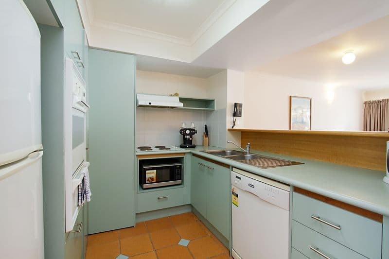 16 'Diamond Cove' Crescent Avenue, Mermaid Beach QLD 4218, Mermaid Beach - Thumbnail 6