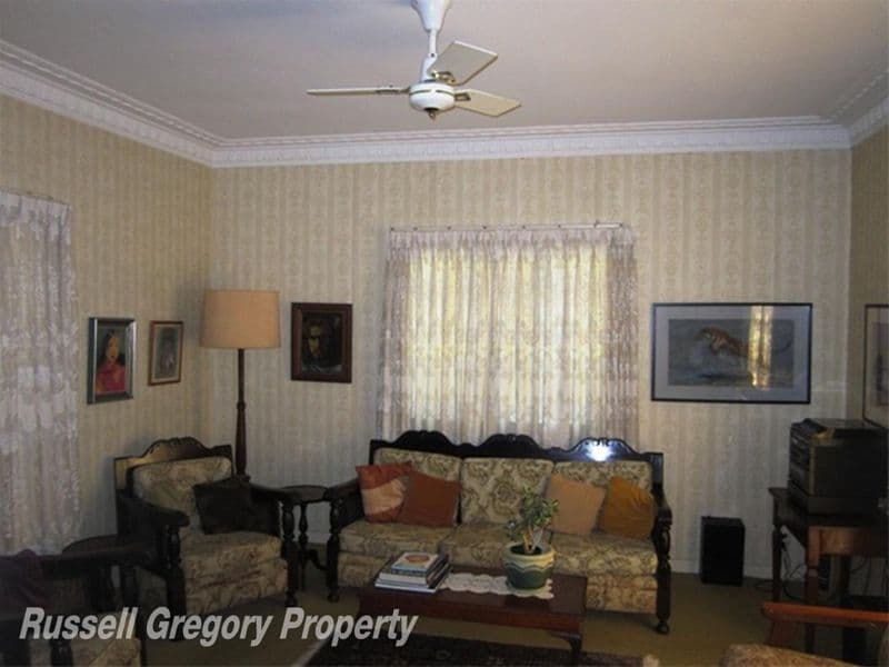42 Magazine Street, SHERWOOD QLD 4075, Sherwood - Thumbnail 3