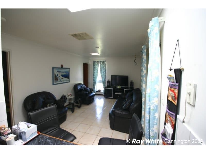4 Cosmos Street, EAST CANNINGTON WA 6107, East Cannington - Thumbnail 6