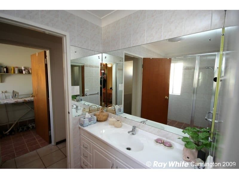 4 Cosmos Street, EAST CANNINGTON WA 6107, East Cannington - Thumbnail 8