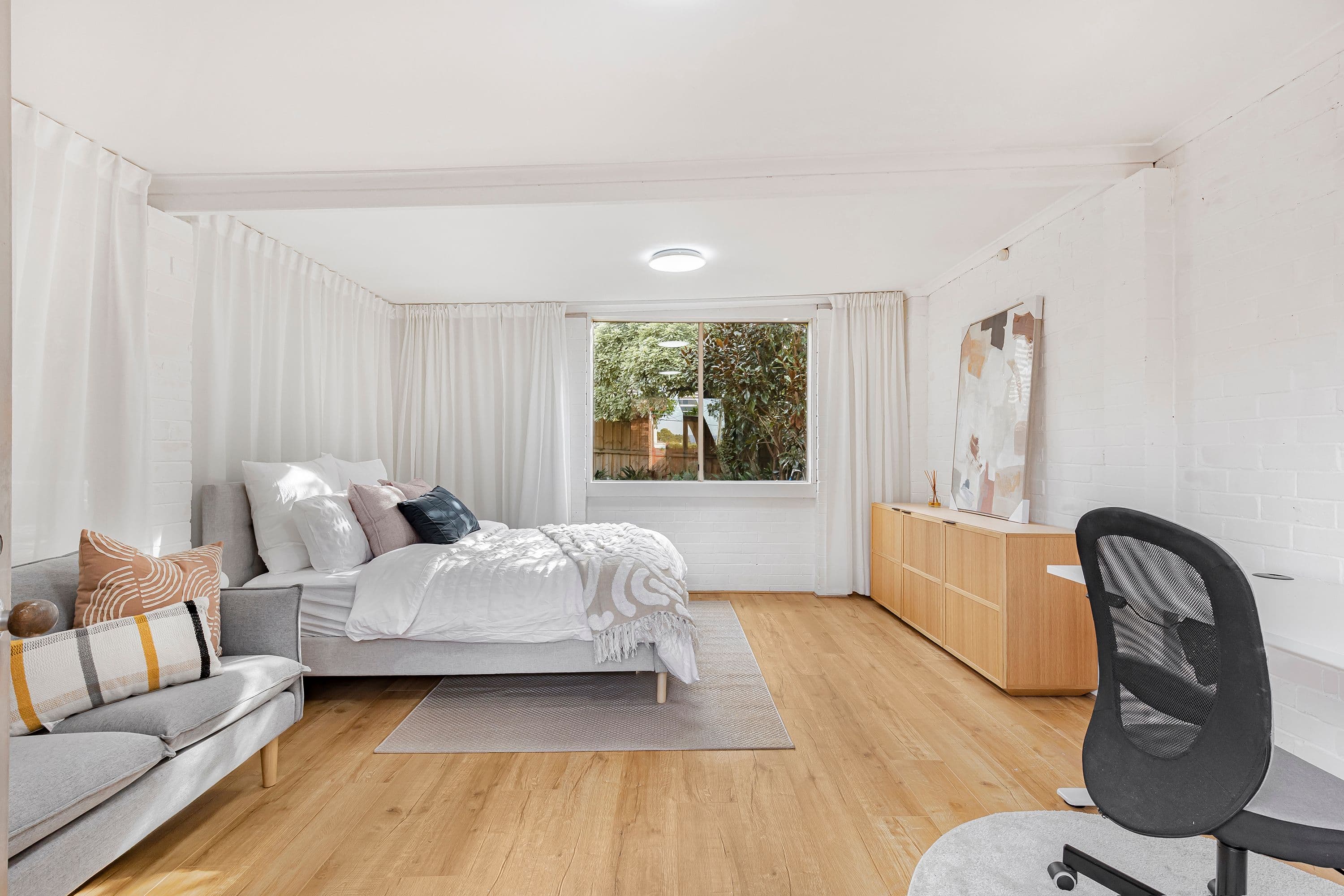 19 Clota Avenue, Box Hill VIC 3128, Box Hill - Thumbnail 7