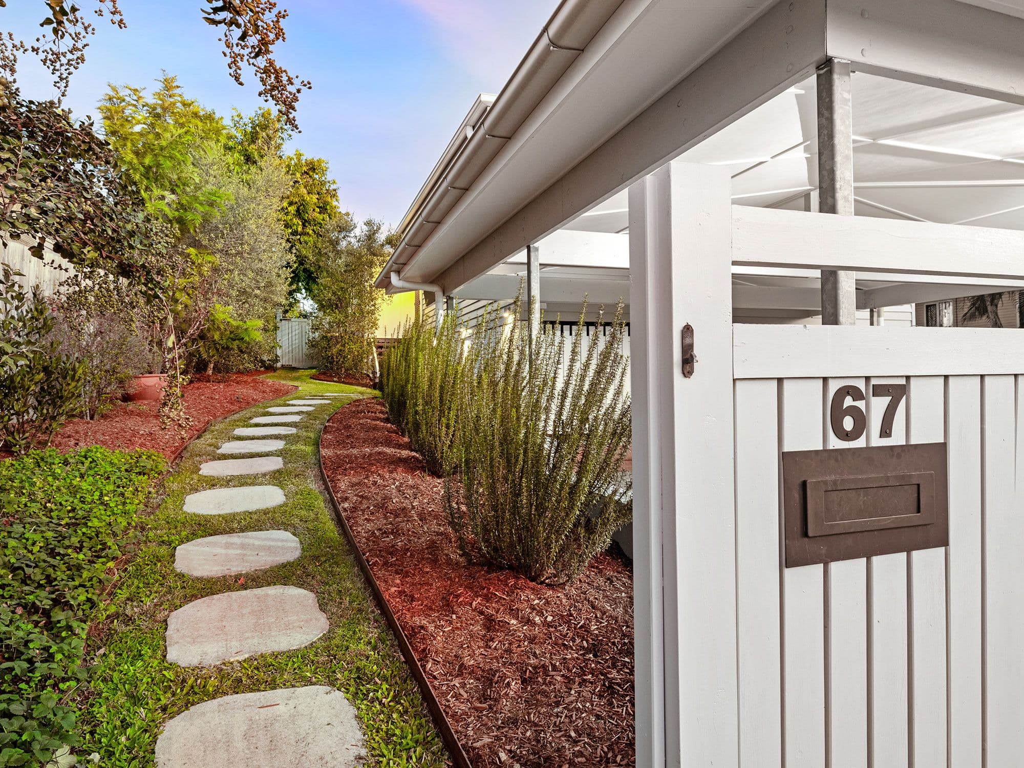 67 Mar Street, Holland Park QLD 4121, Holland Park - Thumbnail 2