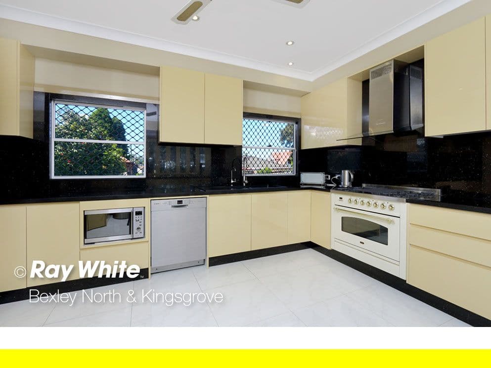 2 Walton Street, Blakehurst - Thumbnail 2