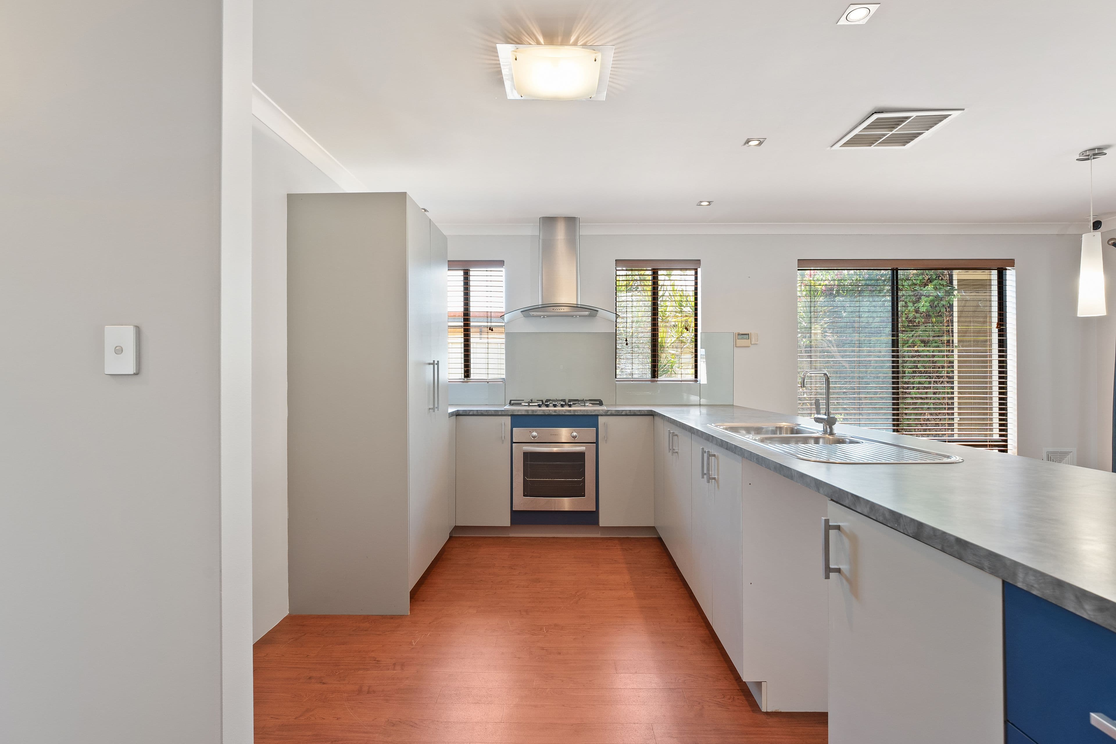 99 Arpenteur Drive, Baldivis WA 6171, Baldivis - Thumbnail 3