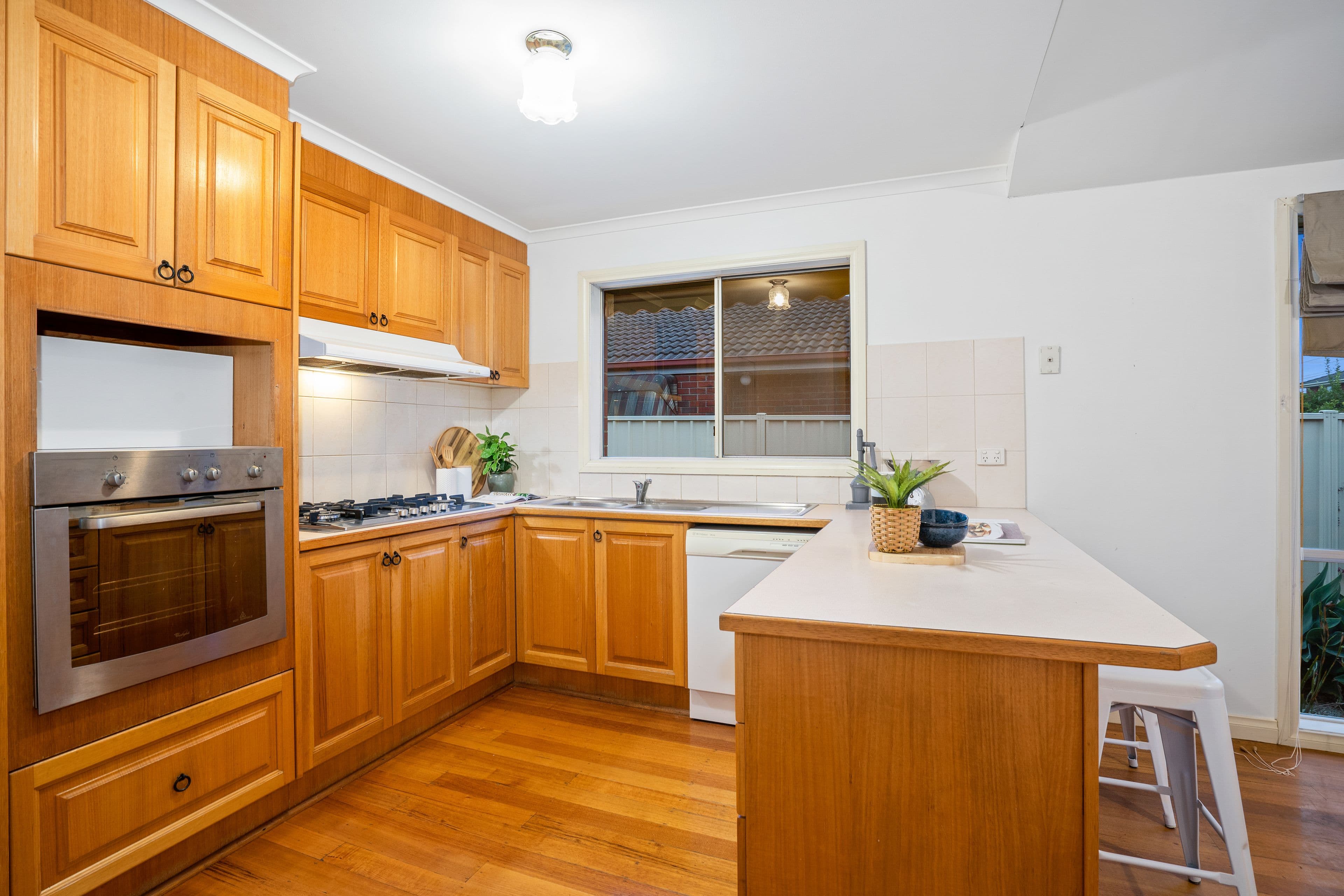 1 Eccles Close, Mill Park VIC 3082, Mill Park - Thumbnail 3