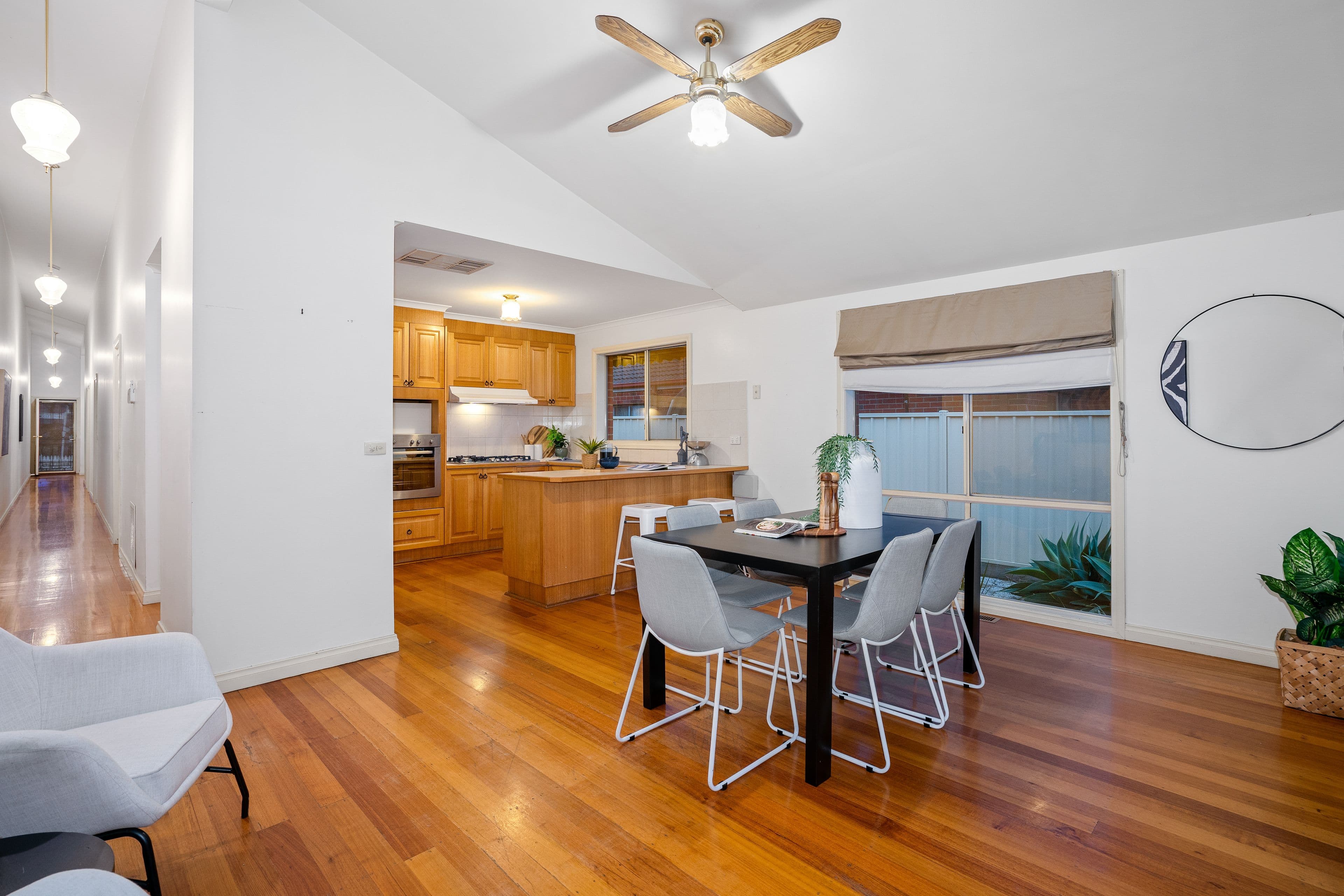 1 Eccles Close, Mill Park VIC 3082, Mill Park - Thumbnail 4