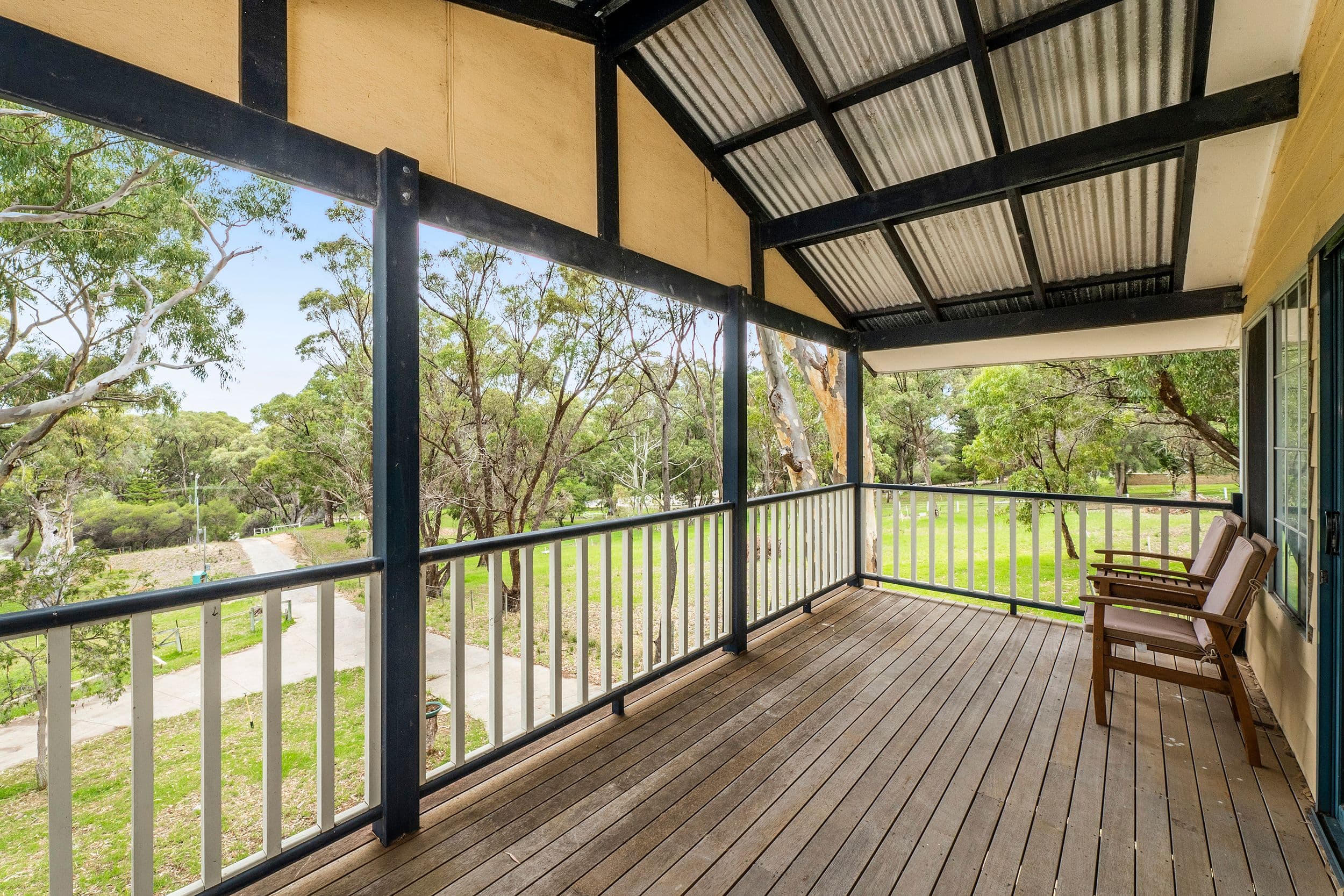 1411 Mandurah Road, Baldivis WA 6171, Baldivis - Thumbnail 4