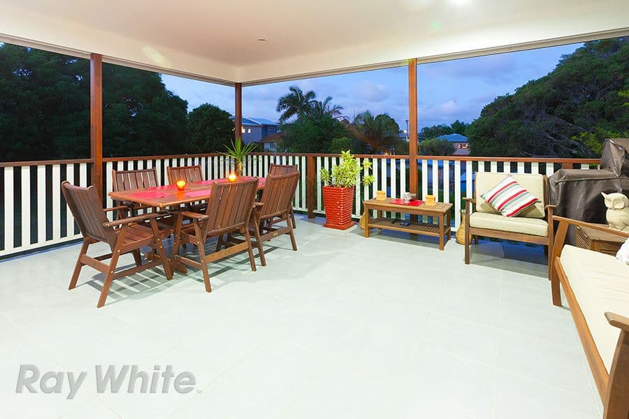 20 Corn Street, HOLLAND PARK WEST QLD 4121, Holland Park West - Image 1