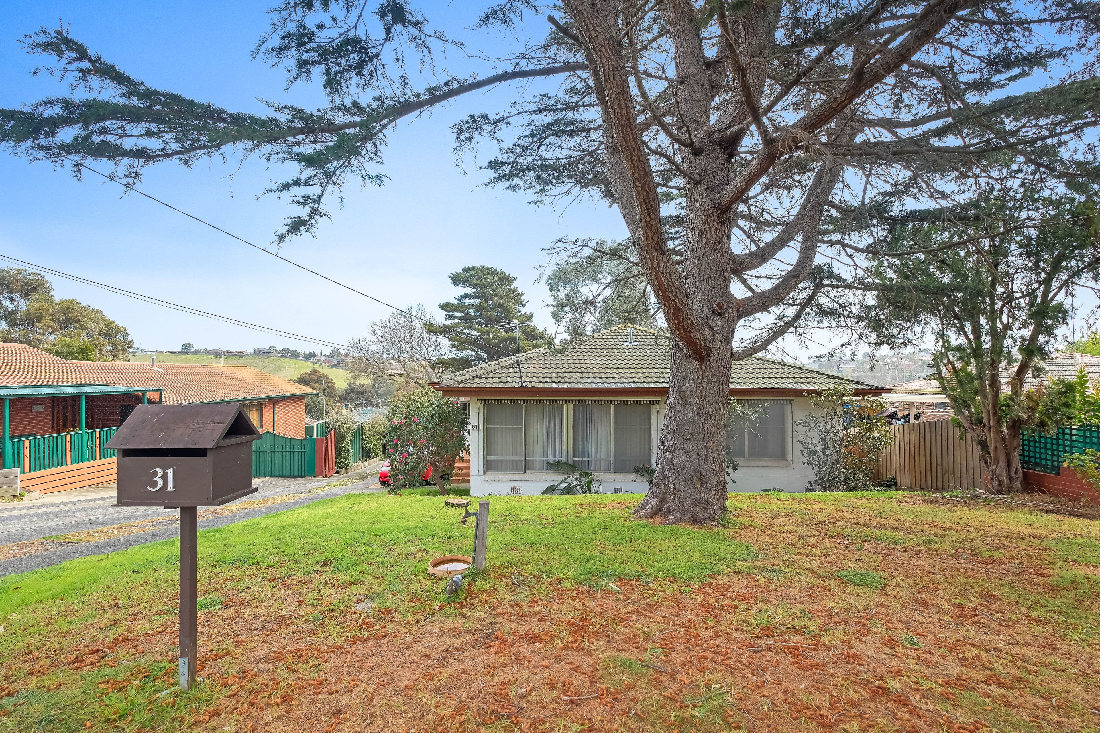 31 Hendricks Crescent, Jacana VIC 3047, Jacana - Thumbnail 2