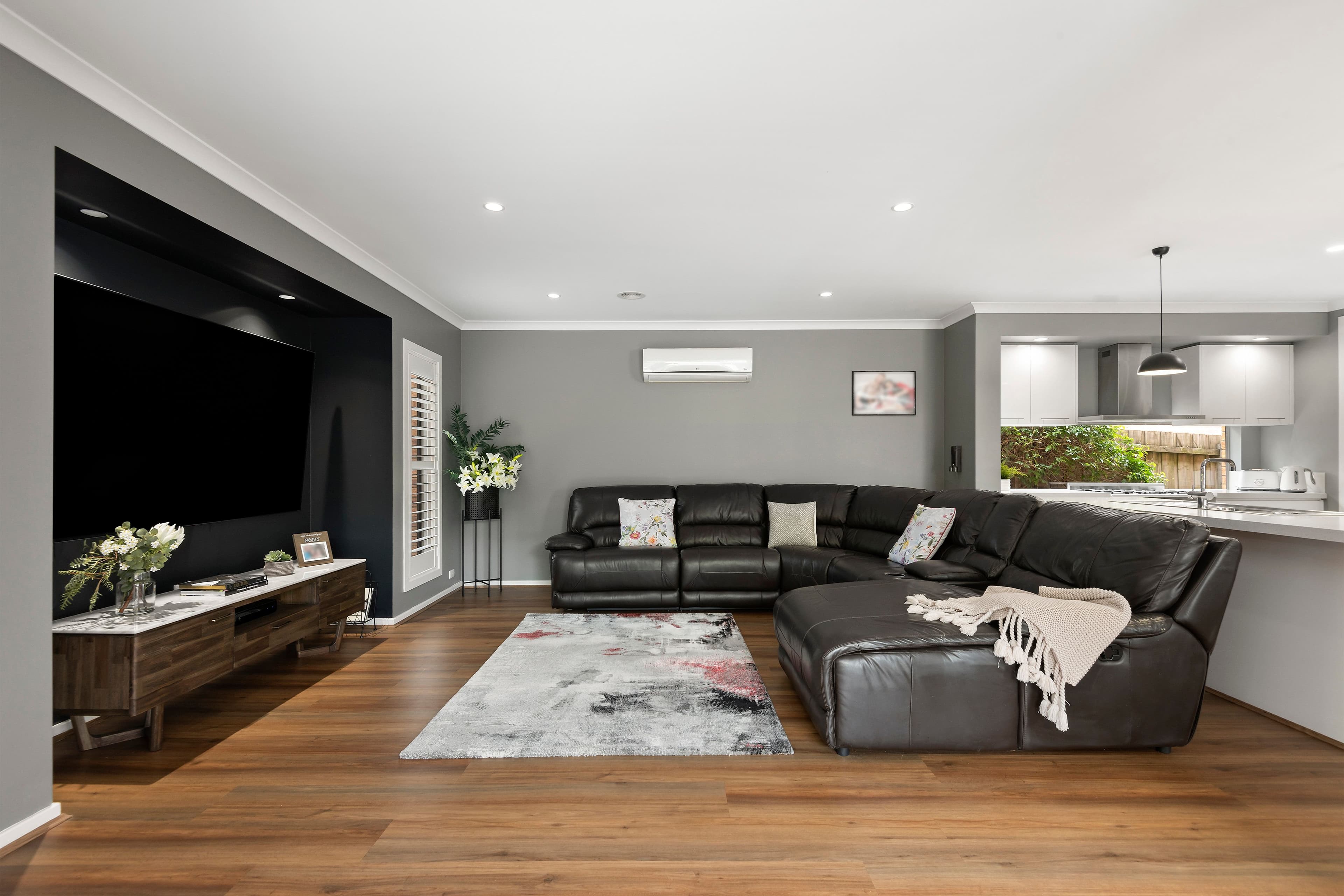 16 Abbin Court, Rowville VIC 3178, Rowville - Thumbnail 2