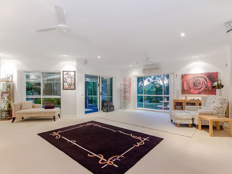 7 Rosewall Place, Oxenford QLD 4210, Oxenford - Thumbnail 5