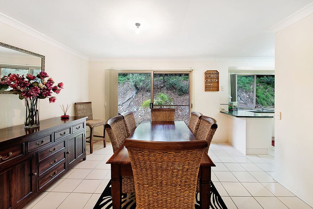 25 Alcott Court, Parkwood QLD 4214, Parkwood - Thumbnail 2