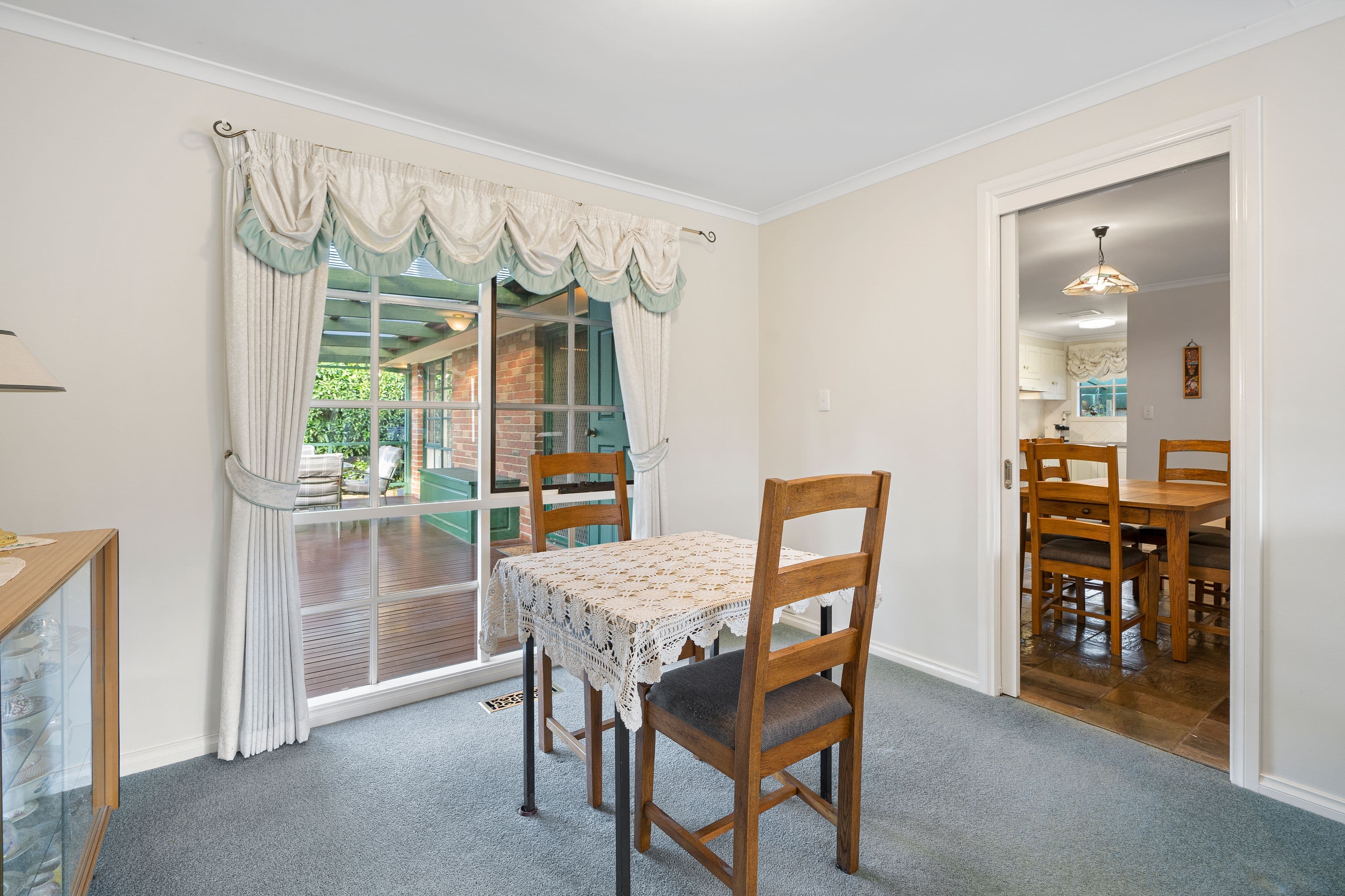 82 Lakesfield Drive, Lysterfield VIC 3156, Lysterfield - Thumbnail 5