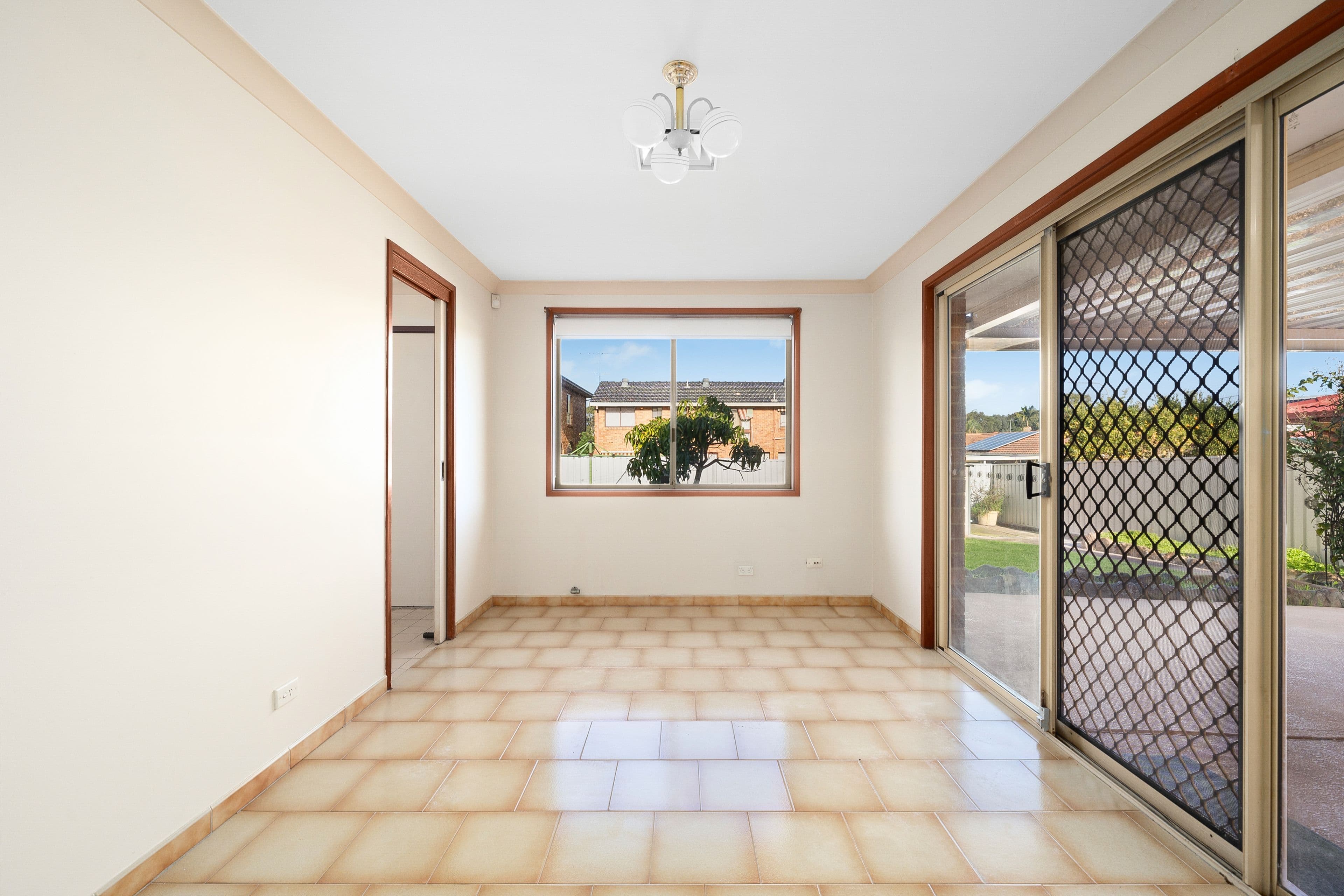 9 Ryder Road, Greenfield Park NSW 2176, Greenfield Park - Thumbnail 5