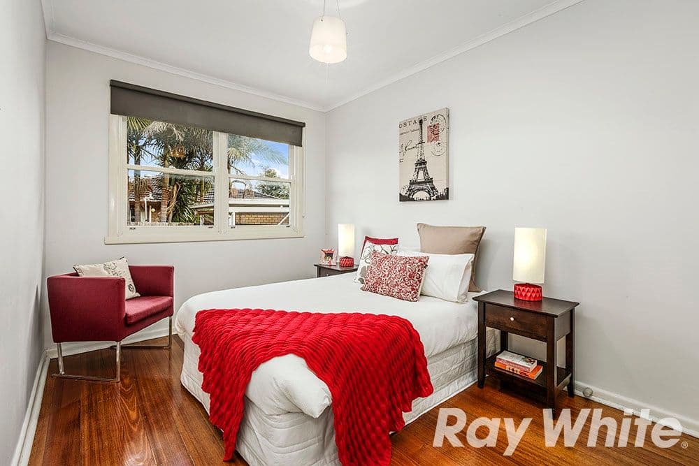 16 McDonald Street, MORDIALLOC VIC 3195, Mordialloc - Thumbnail 4