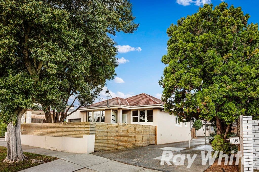 16 McDonald Street, MORDIALLOC VIC 3195, Mordialloc - Thumbnail 8